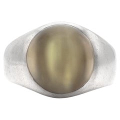 Retro 12.00 Carat Cats Eye Men's Ring