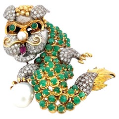 12.00 Carat Emerald 8.00 Carat Round Diamond 5.2MM Pearl 14K Gold Pin Brooch