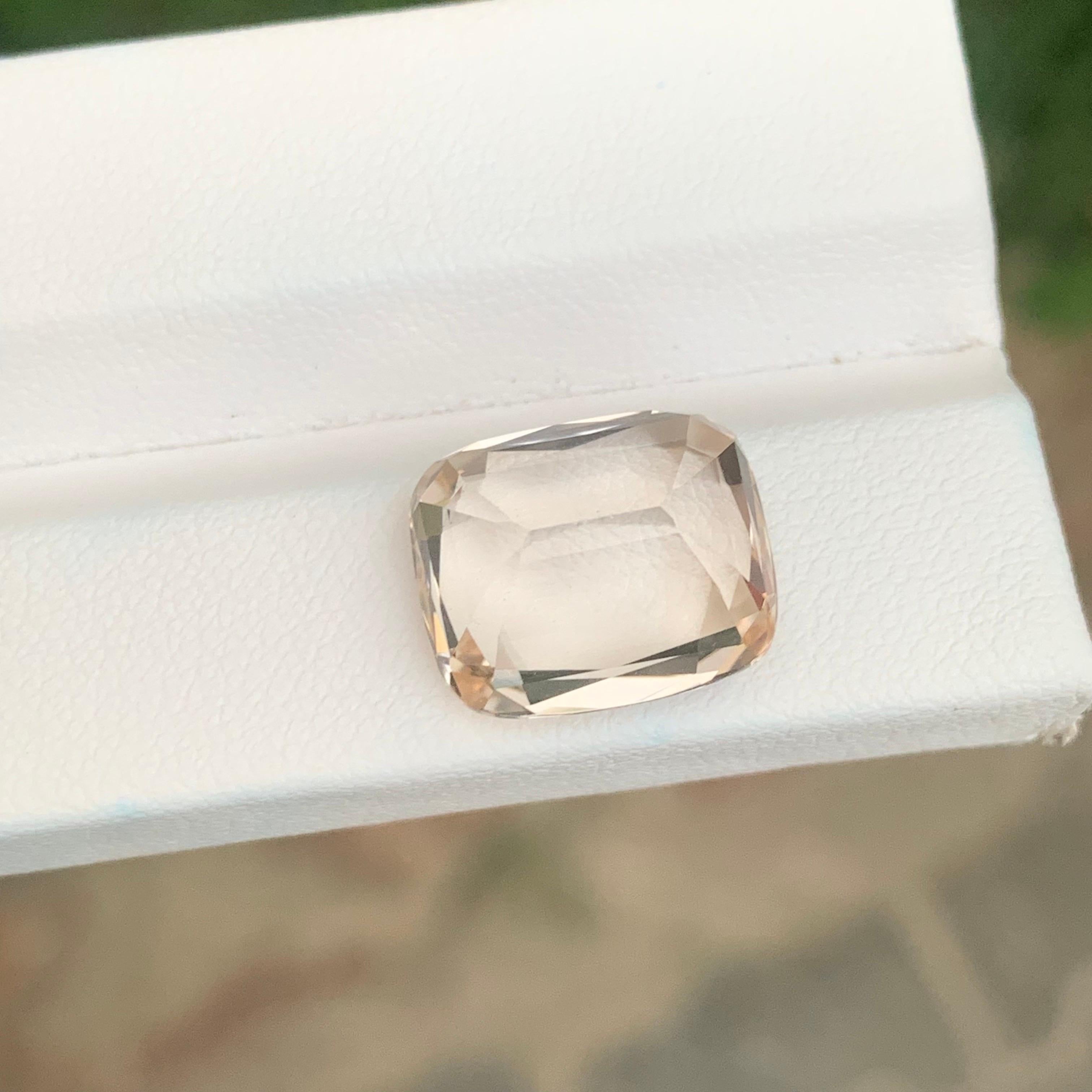 12.00 Carat Natural Loose Golden Topaz Cushion Shape Gemstone (pierre précieuse en forme de coussin) Unisexe en vente