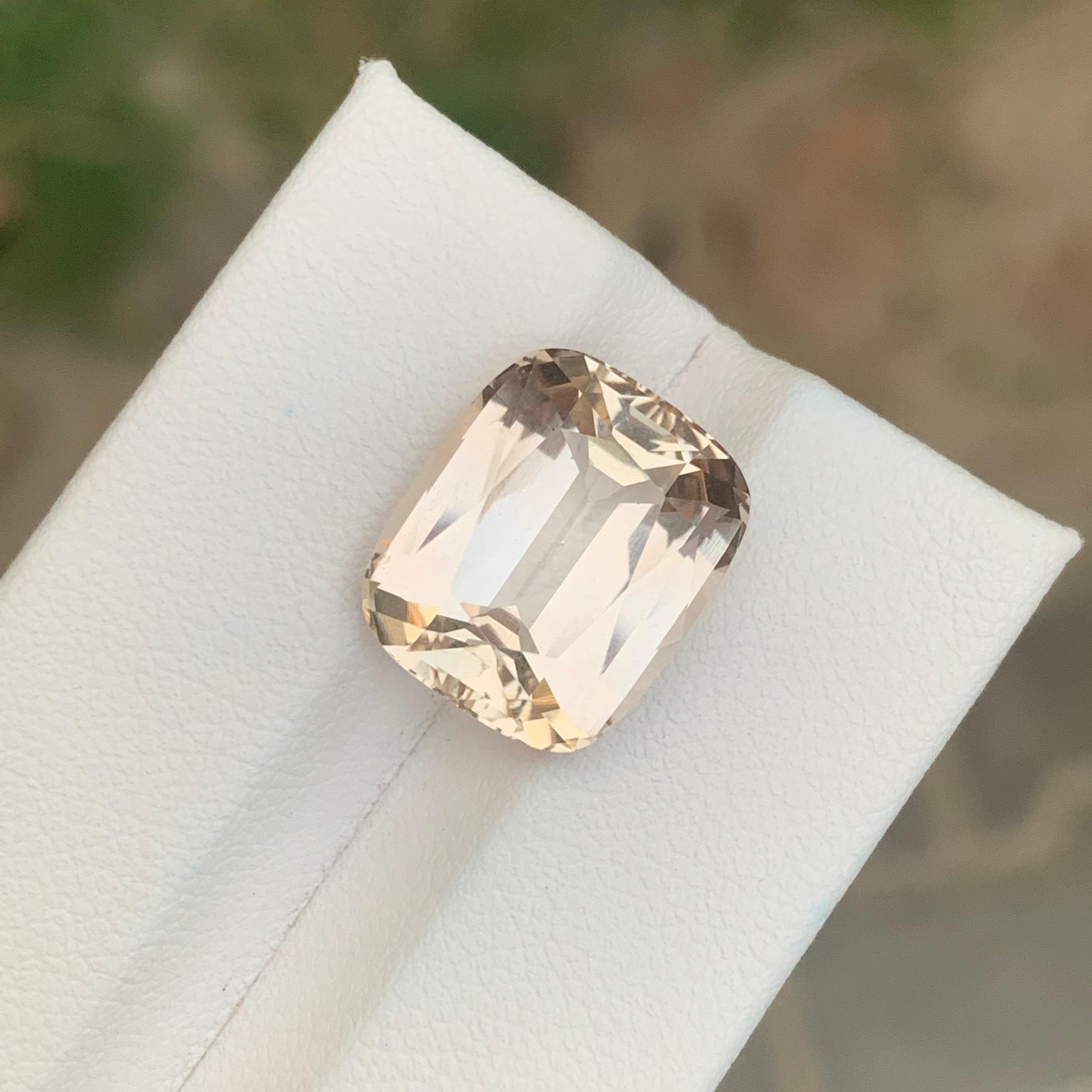 12.00 Carat Natural Loose Golden Topaz Cushion Shape Gemstone (pierre précieuse en forme de coussin) en vente 1
