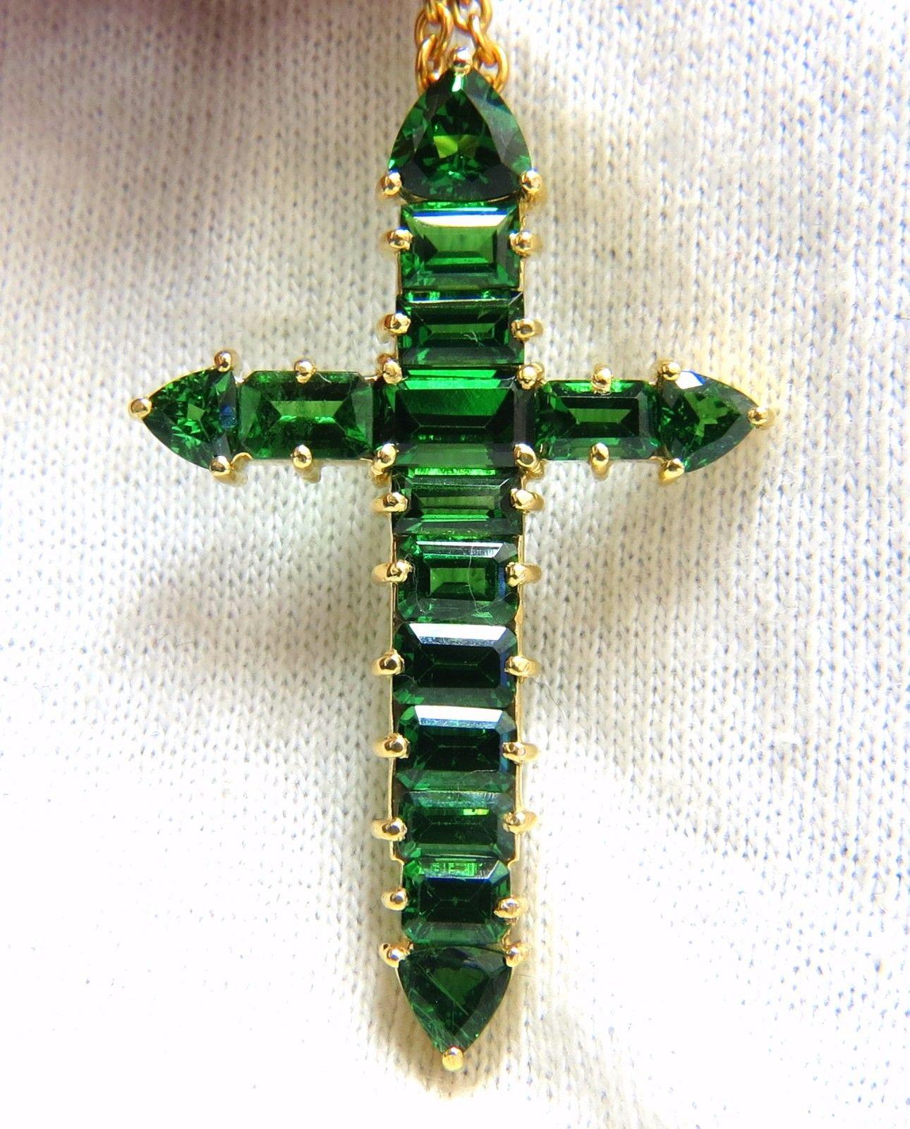 12.00 Carat Natural Vivid Green Tsavorite Cross 18 Karat and Chain For Sale 1