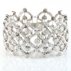 12.00 Carat Openwork Hearts 18 Karat White Gold Diamond Wide Link Bracelet