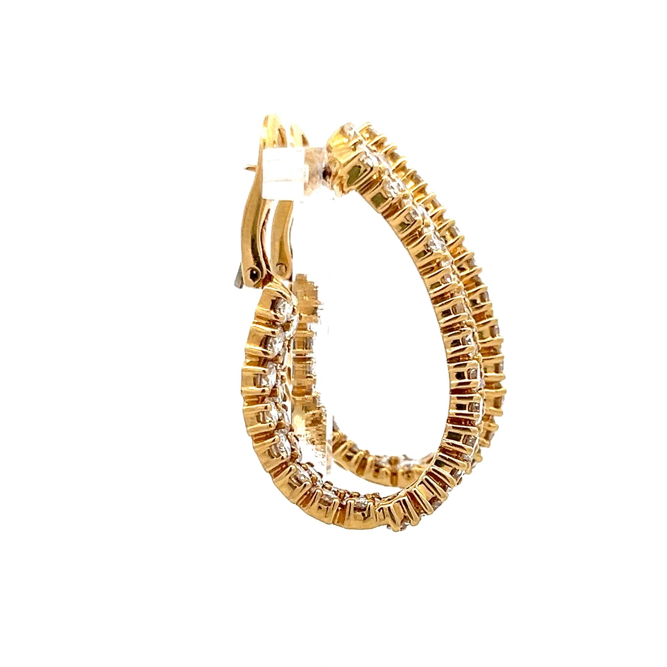 Titre :
12.00 Boucles d'oreilles en or jaune ornées de diamants ronds et brillants F SI1
Le style :
Cerceau
Métal :
Or jaune 18K
Pierre précieuse 1 :
Diamant de 12 carats
Nombre de pierres :
82
Couleur :
F
La clarté :
SI1
Forme :
Brillant