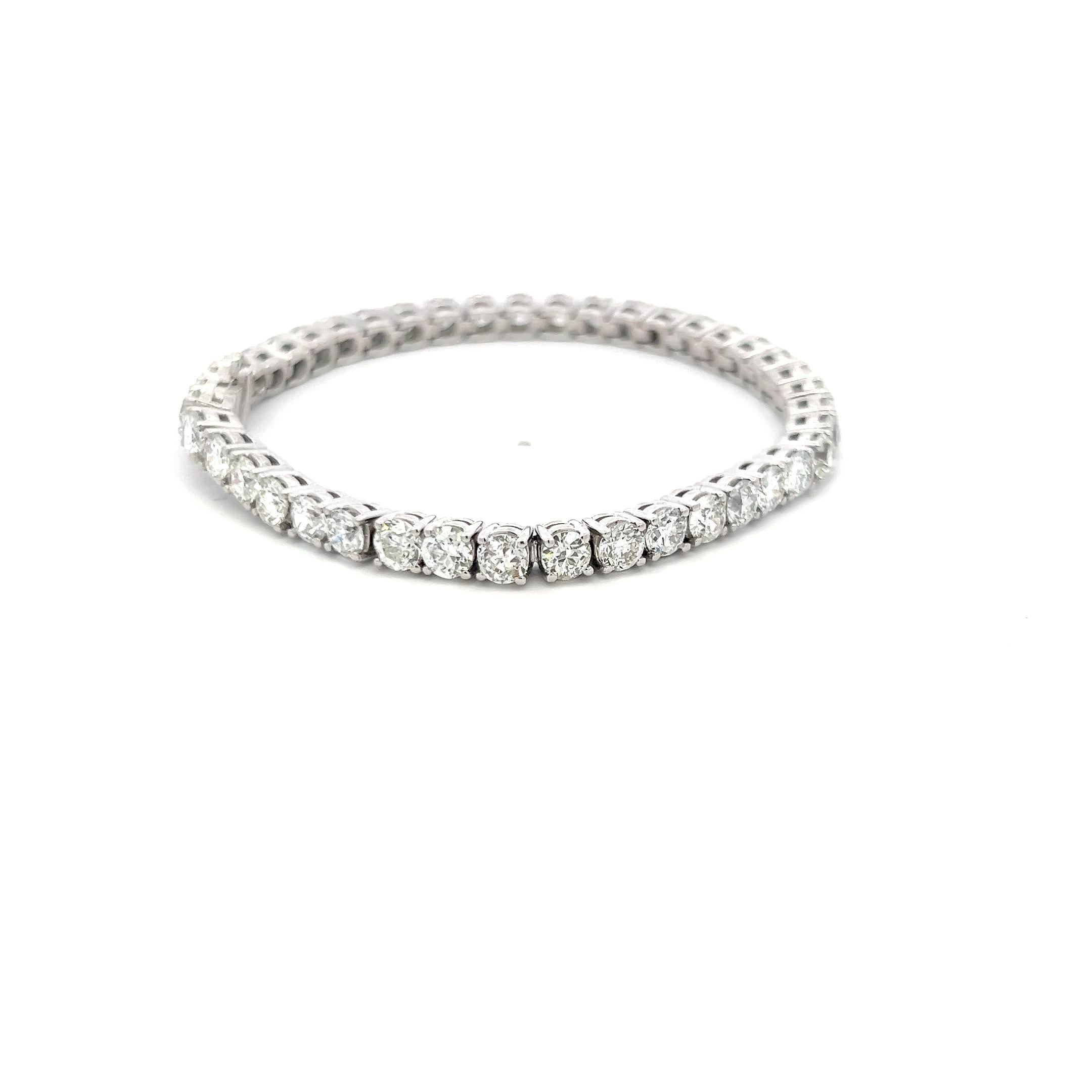 Título:
12,00 Quilates Diamante Redondo Brillante I VS Pulsera Tenis Platino
Estilo:
Tenis
Metal:
Platino
Gema 1:
Diamante de 12 quilates
Número de piedras:
42
Color:
I
Claridad:
VS
Forma:
Brillante redondo
Dimensión:
7*0,17*0,15IN
Peso:
31,3