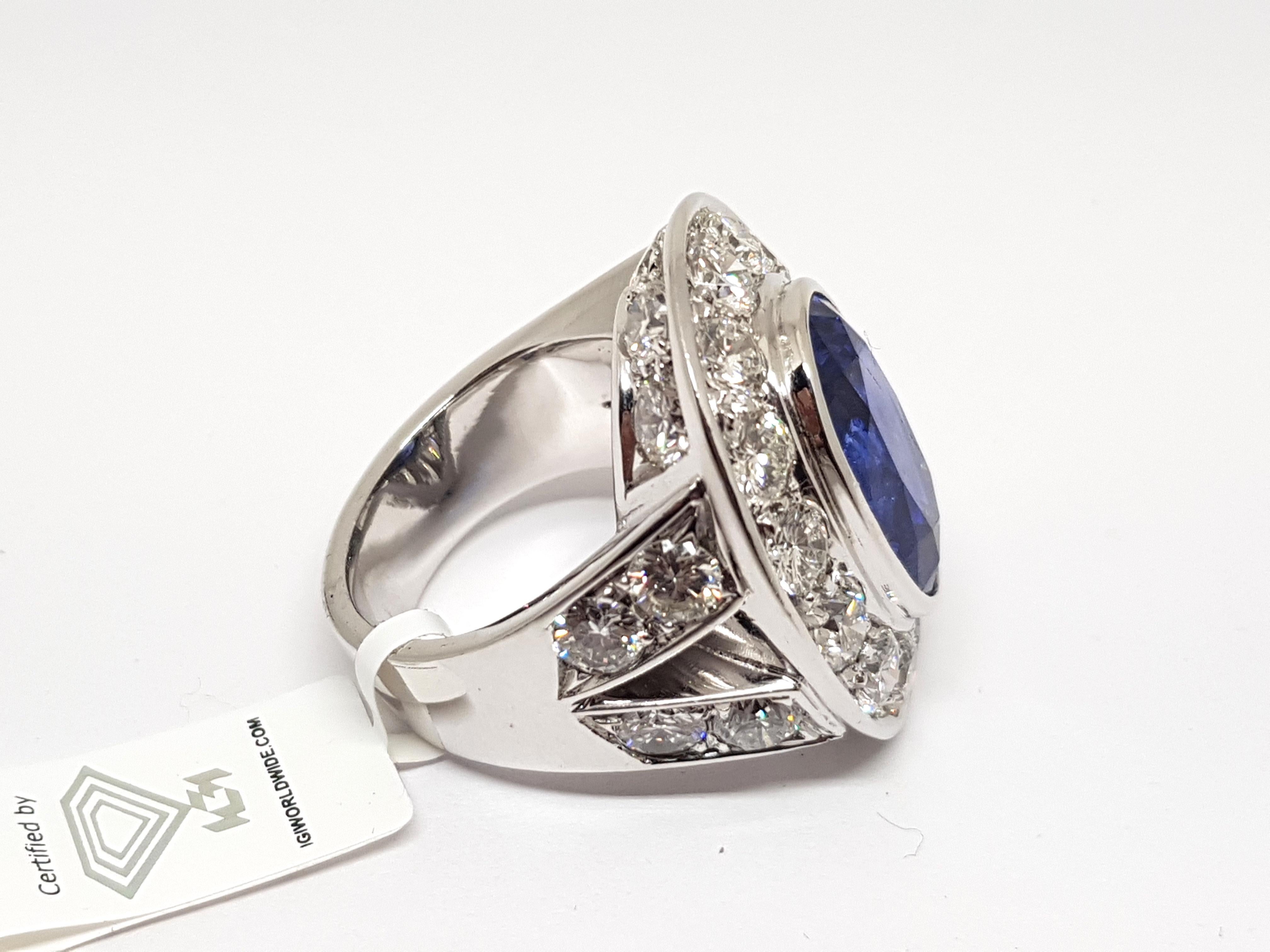 12.00 Carat Sri Lankan Blue Sapphire 8.00 Carat Diamond White Gold Cocktail Ring 1