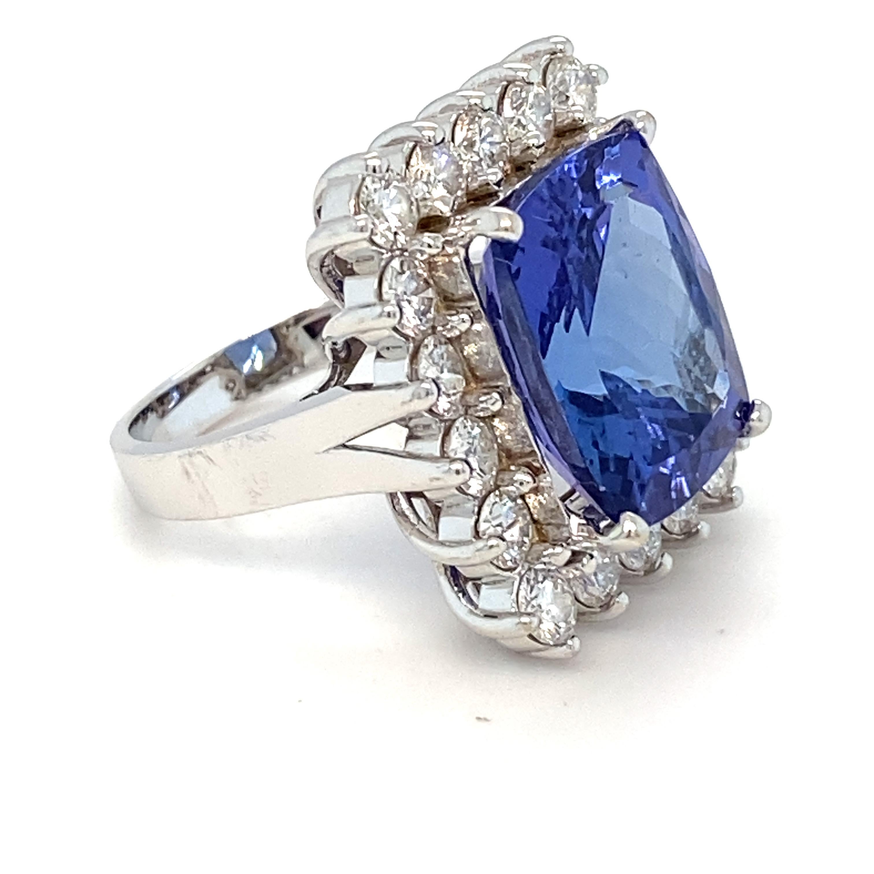 12.00 Carat Tanzanite Diamond White Gold Halo Ring In Excellent Condition For Sale In Trumbull, CT