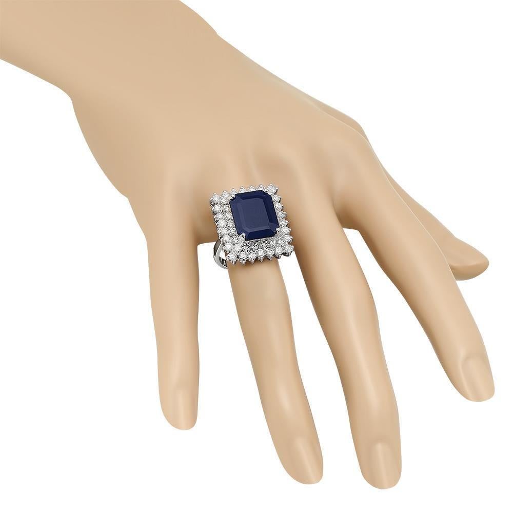 12.00 Carats Natural Blue Sapphire and Diamond 14K Solid White Gold Ring In New Condition For Sale In Los Angeles, CA