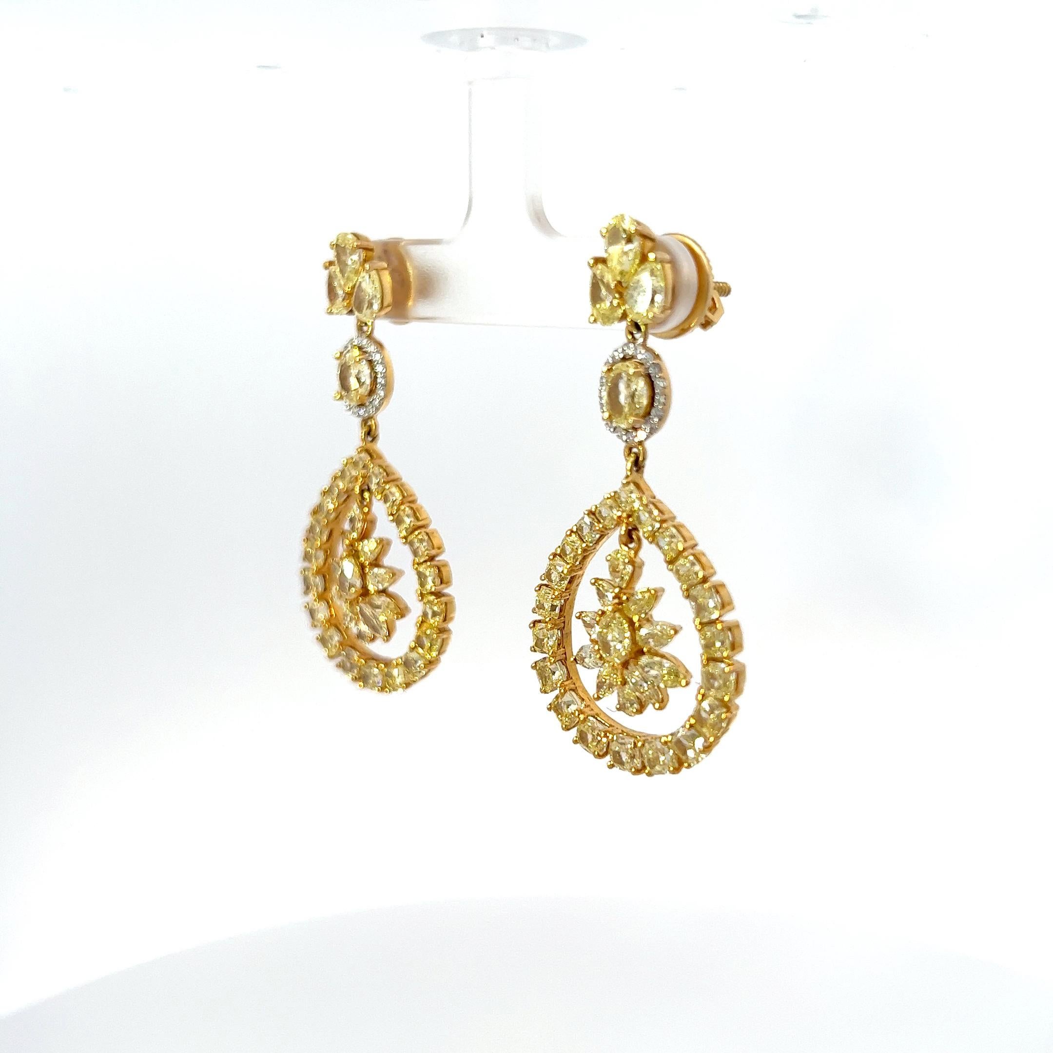Modern 12.0 Carats of Fancy Yellow Diamond Earring