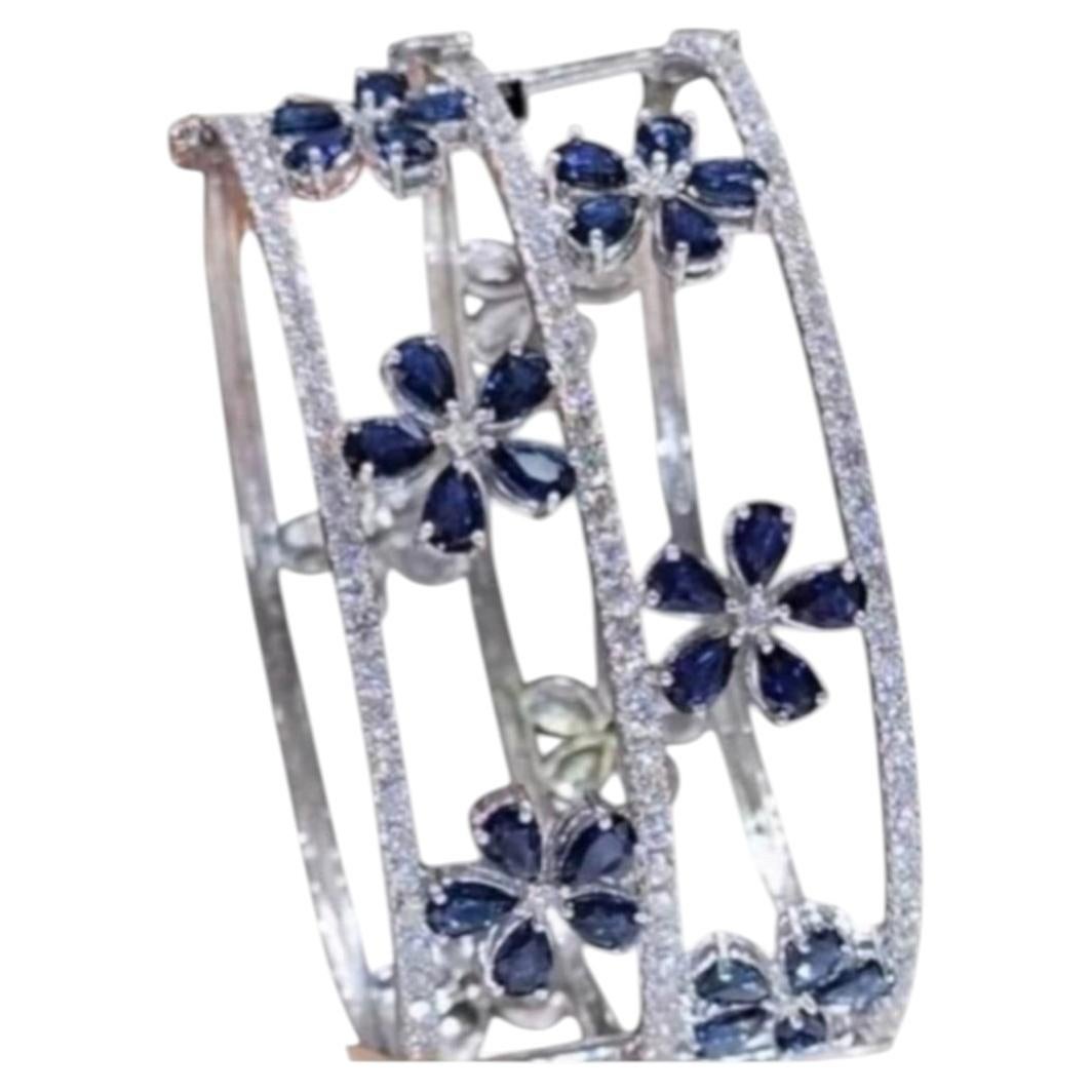 12.00 Karat Blaue Saphire 3.50 Karat Diamanten Blumen Armband im Angebot