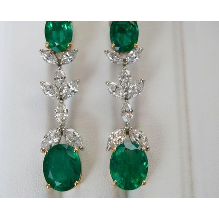 12.00 Ct Emerald Dangle Earrings In New Condition For Sale In New York, NY