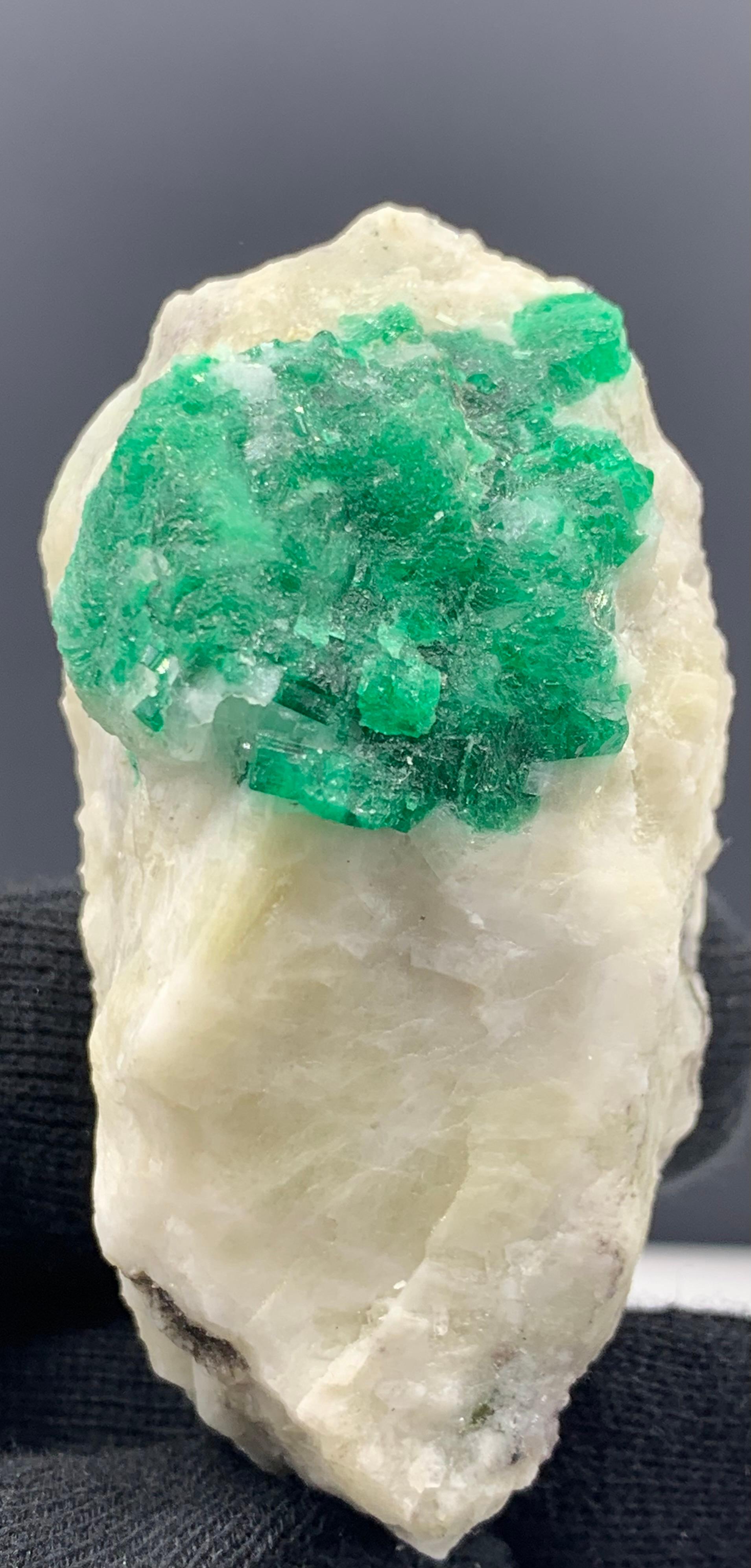 120.02 Gram Marvellous Emerald Specimen From Swat Valley, Pakistan 

Weight: 120.02 Gram 
Dimension: 6.7 x 3.3 x 3.1 cm 
Origin: Swat Valley, Khyber Pukhtunkhuwa Province, Pakistan 

Emerald has the chemical composition Be3Al2(SiO3)6 and is