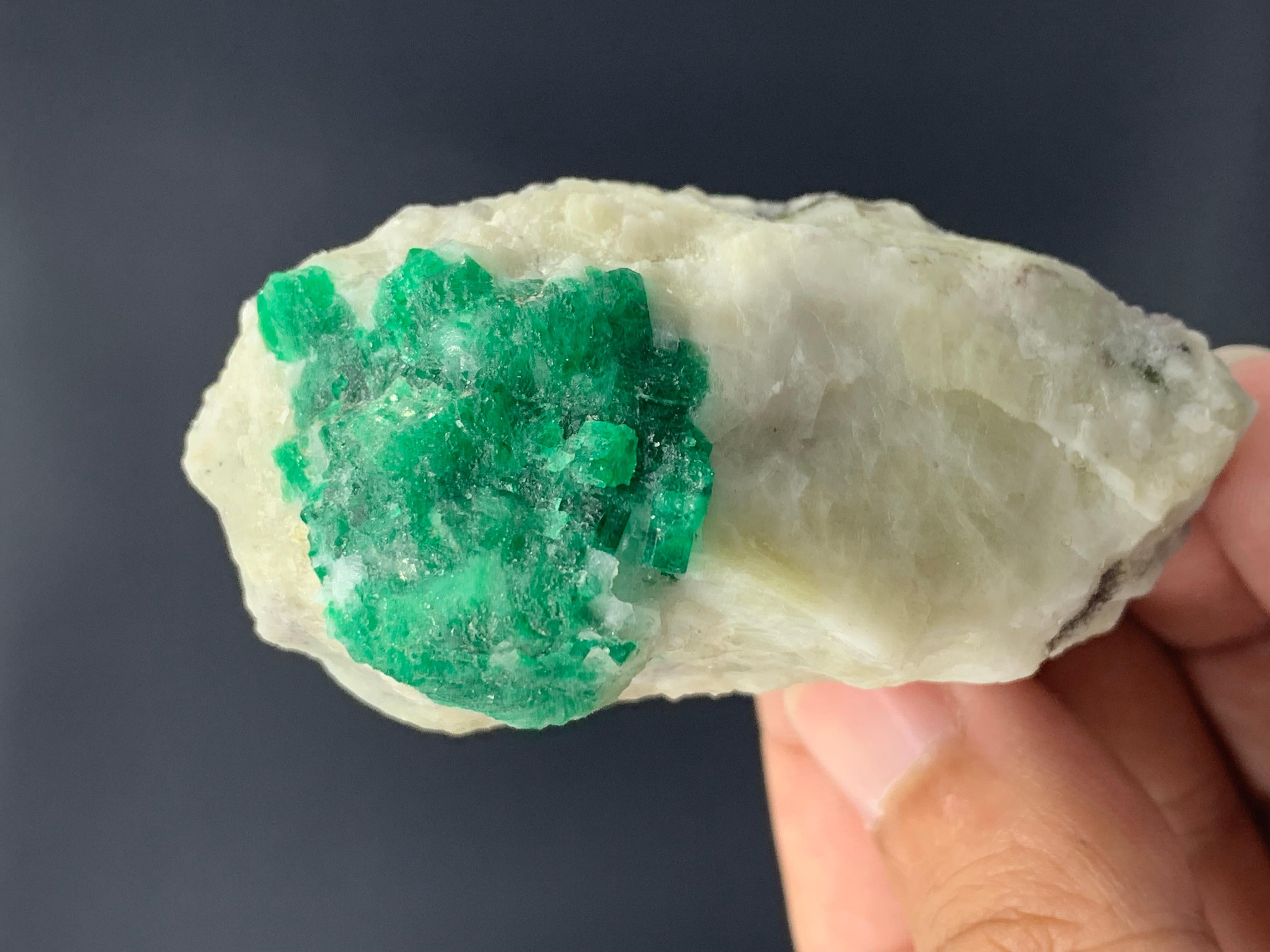 Rock Crystal 120.02 Gram Marvellous Emerald Specimen From Swat Valley, Pakistan  For Sale