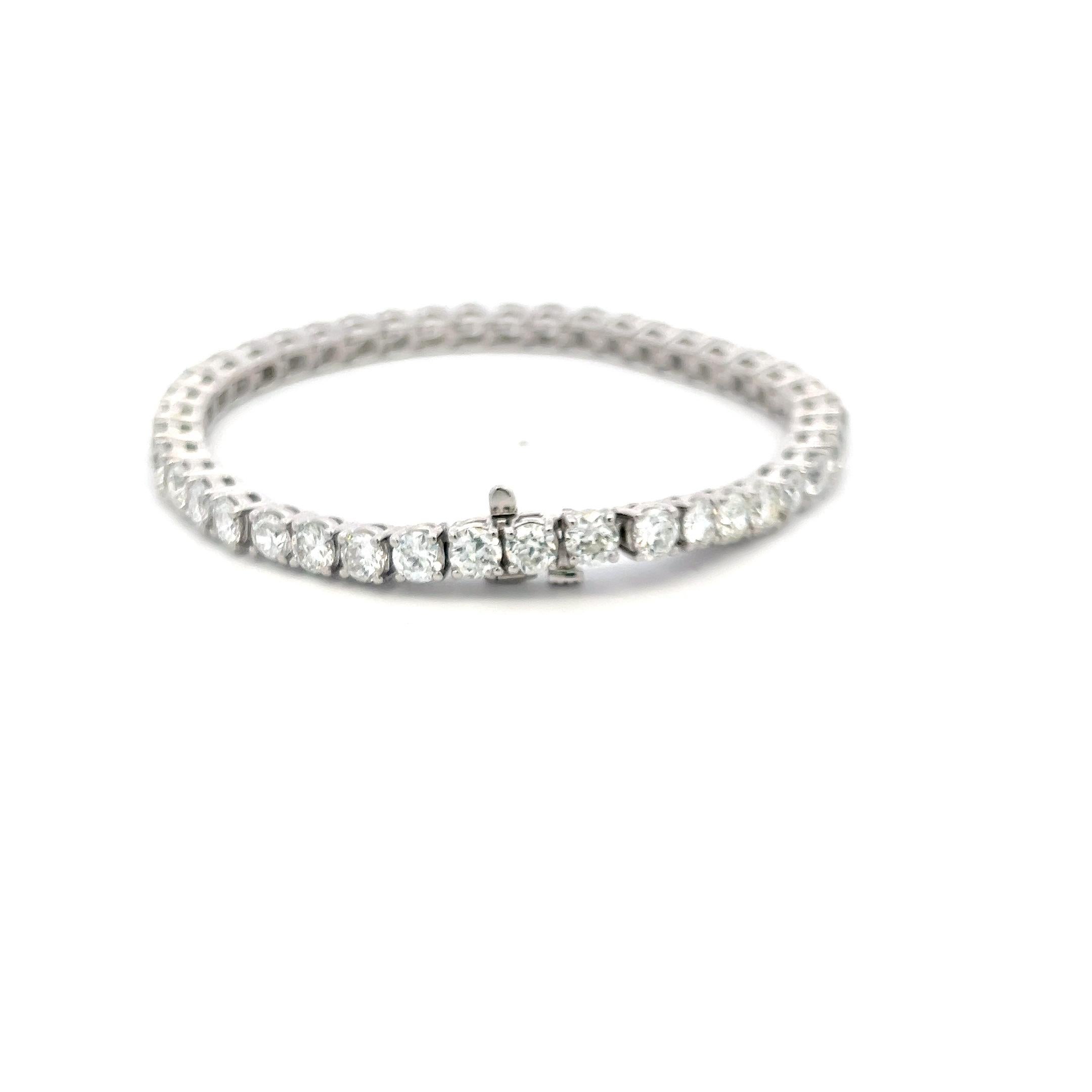 Taglio brillante Bracciale da tennis con diamanti tondi brillanti I VS da 12,00 ct in platino in vendita