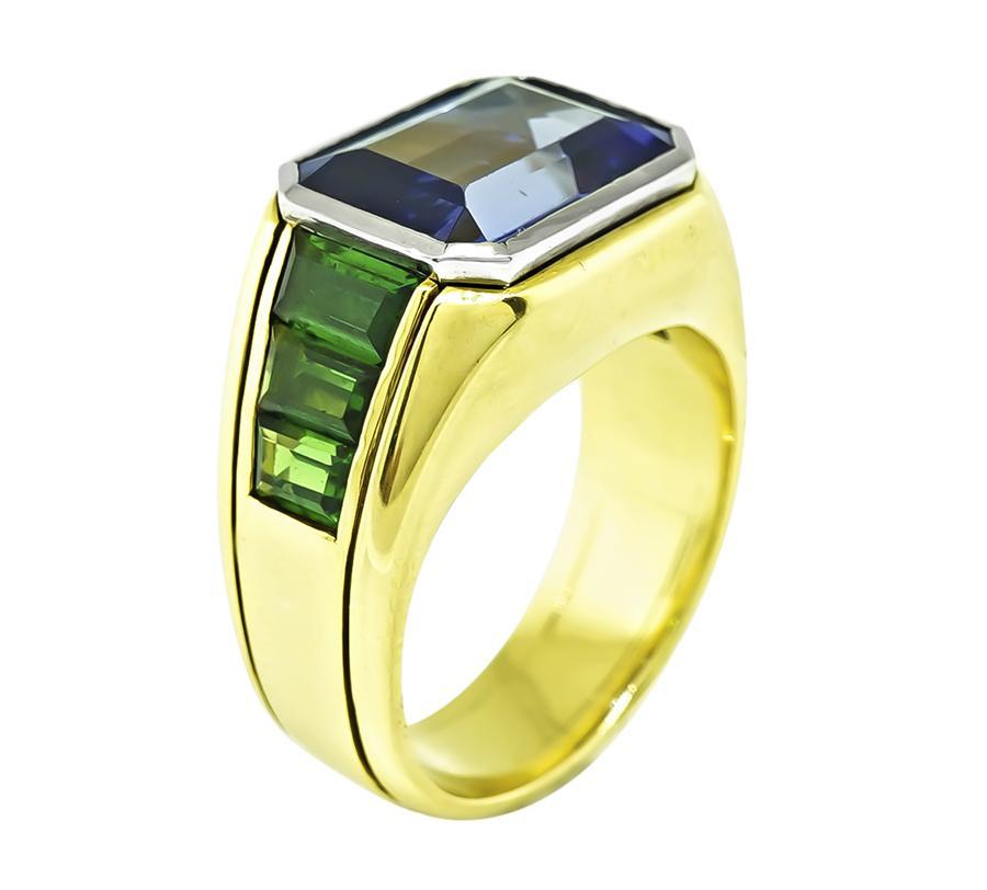 Taglio smeraldo Anello in oro con tormalina verde tanzanite 12.00ct in vendita