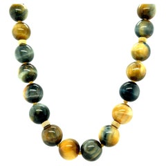 Round Falcon, Cat's Eye Quartz Necklace with Yellow Gold Accents