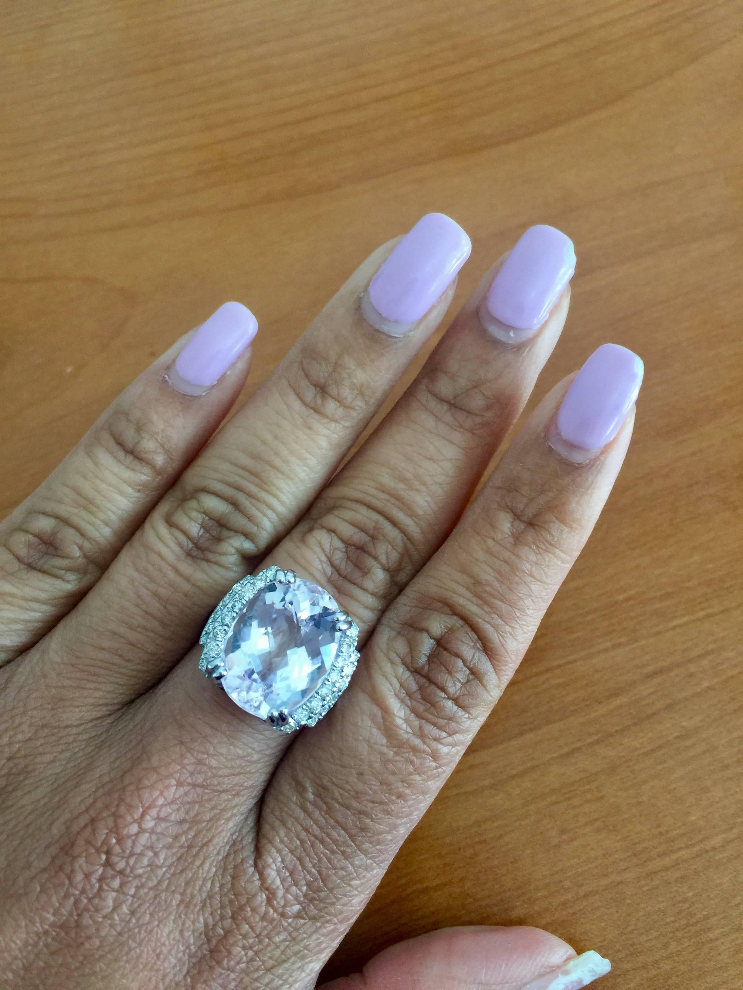 Oval Cut 12.01 Carat Kunzite Diamond 14 Karat White Gold Cocktail Ring