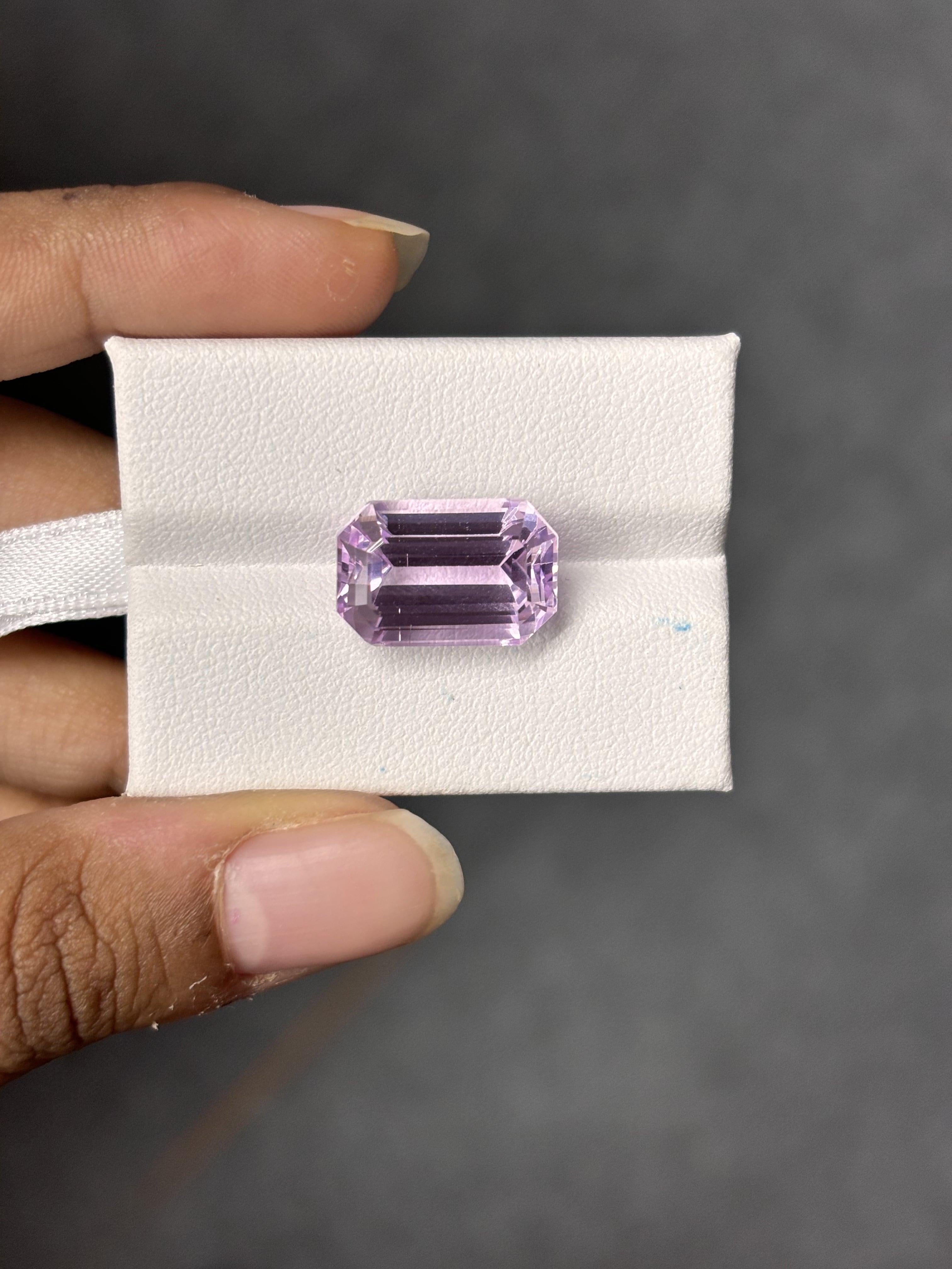 12.01 Carat Pink Kunzite Gemstone Cushion Cut In New Condition For Sale In Bangkok, TH