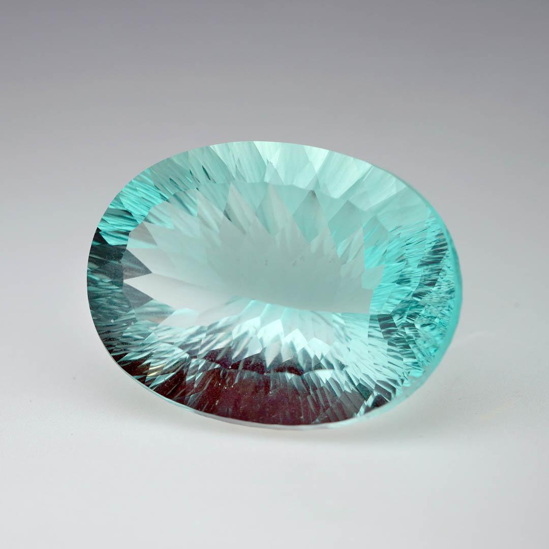 120.4 Carat Oval-Cut Fluorite en Nuevo estado para la venta en New York, NY