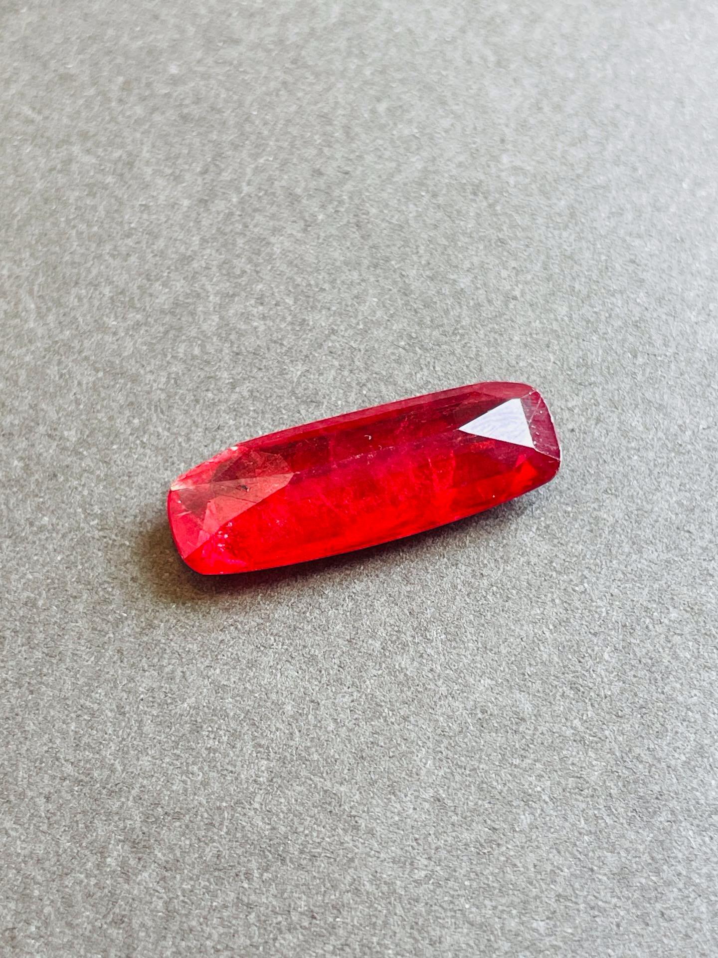 Women's or Men's 12.06 Carats Natural Brazil Rhodonite Red (Pigeon blood) Color Rare size For Sale