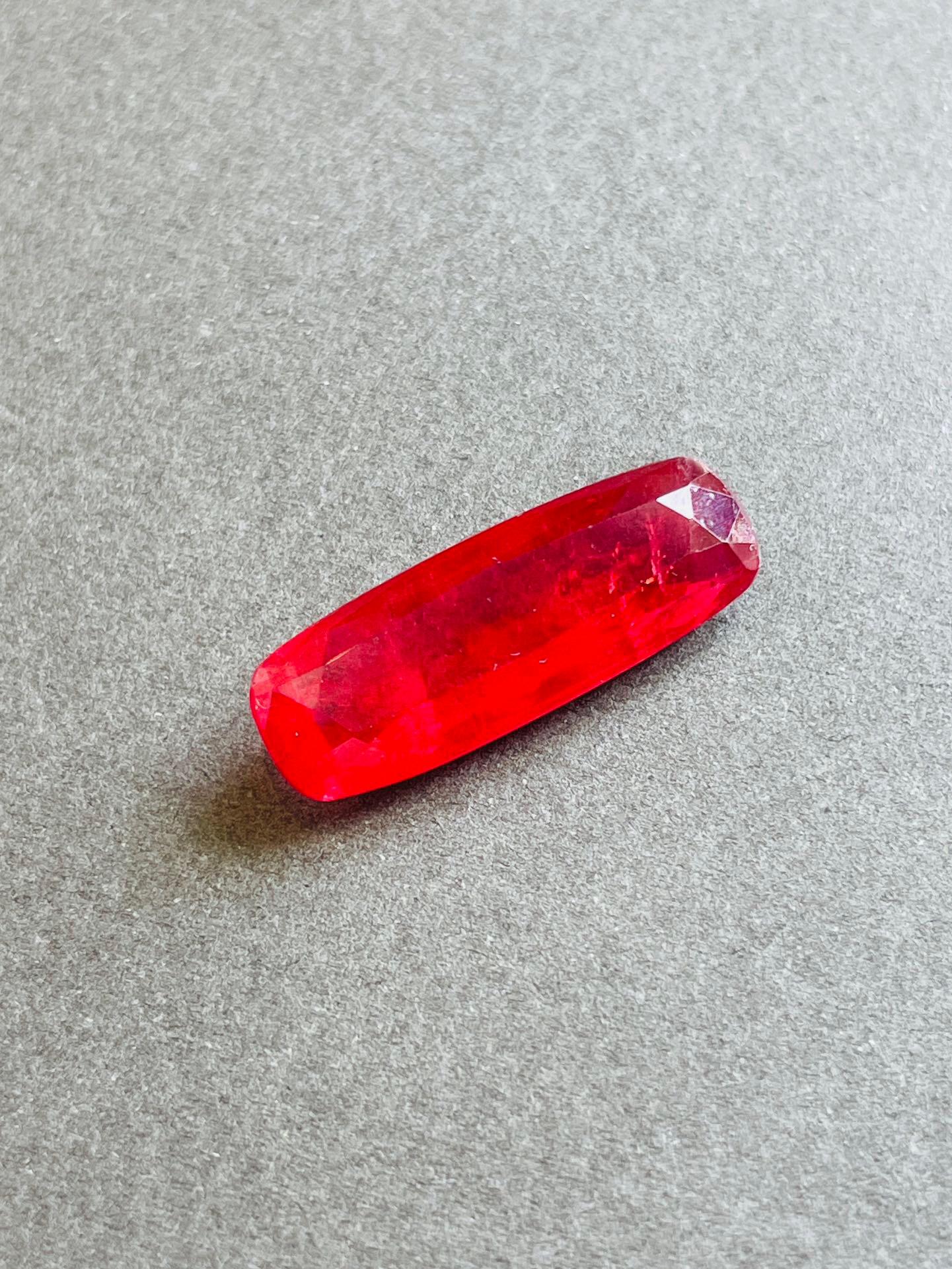 12.06 Carats Natural Brazil Rhodonite Red (Pigeon blood) Color Rare size For Sale 1