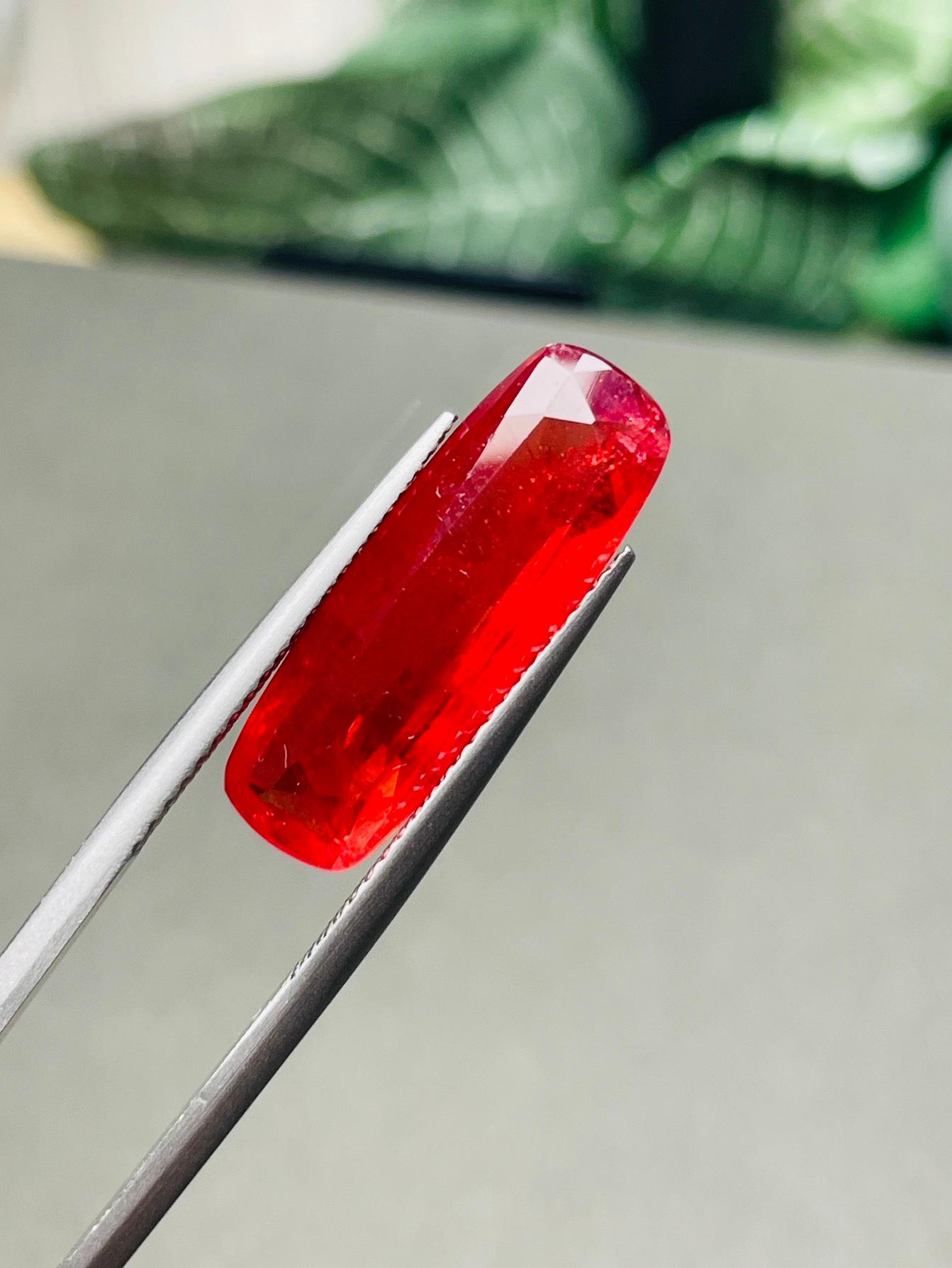 12.06 Carats Natural Brazil Rhodonite Red (Pigeon blood) Color Rare size For Sale 2