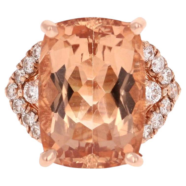 Anello da cocktail in oro rosa 14 carati con diamante Morganite da 12,08 carati in vendita