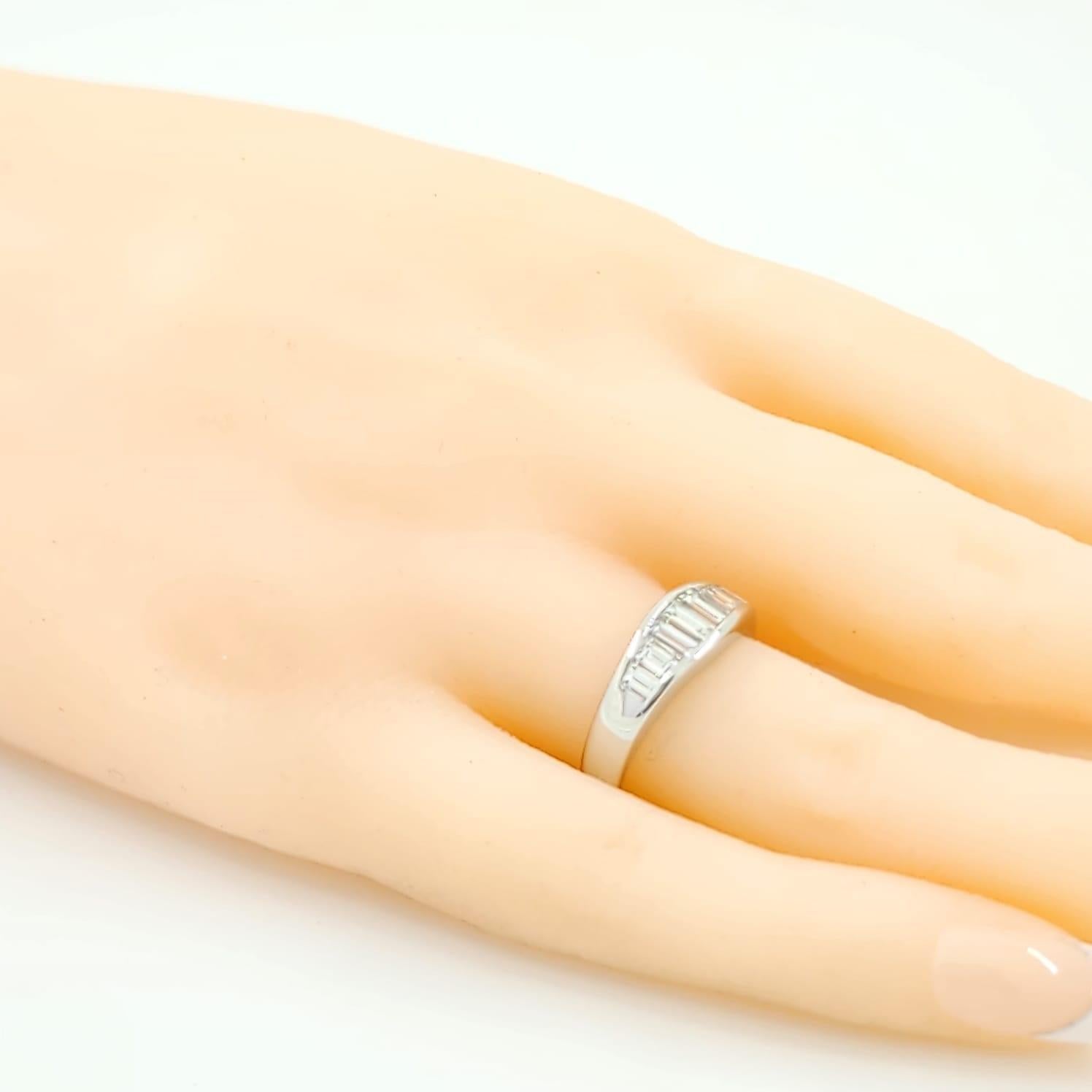 Women's 1.20Ct Baguette Diamond Wedding Band Ring in 18K White Gold For Sale