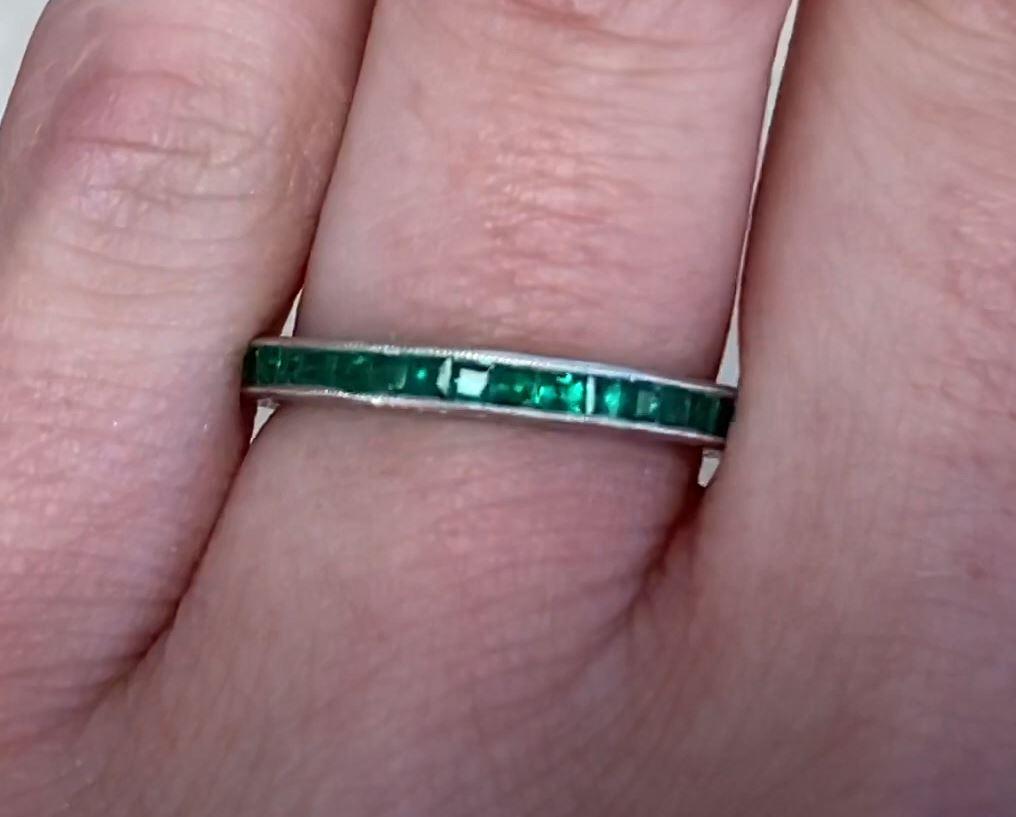 1.20ct Calibre Cut Natural Green Emerald Eternity Wedding Band, Platinum In Excellent Condition For Sale In New York, NY