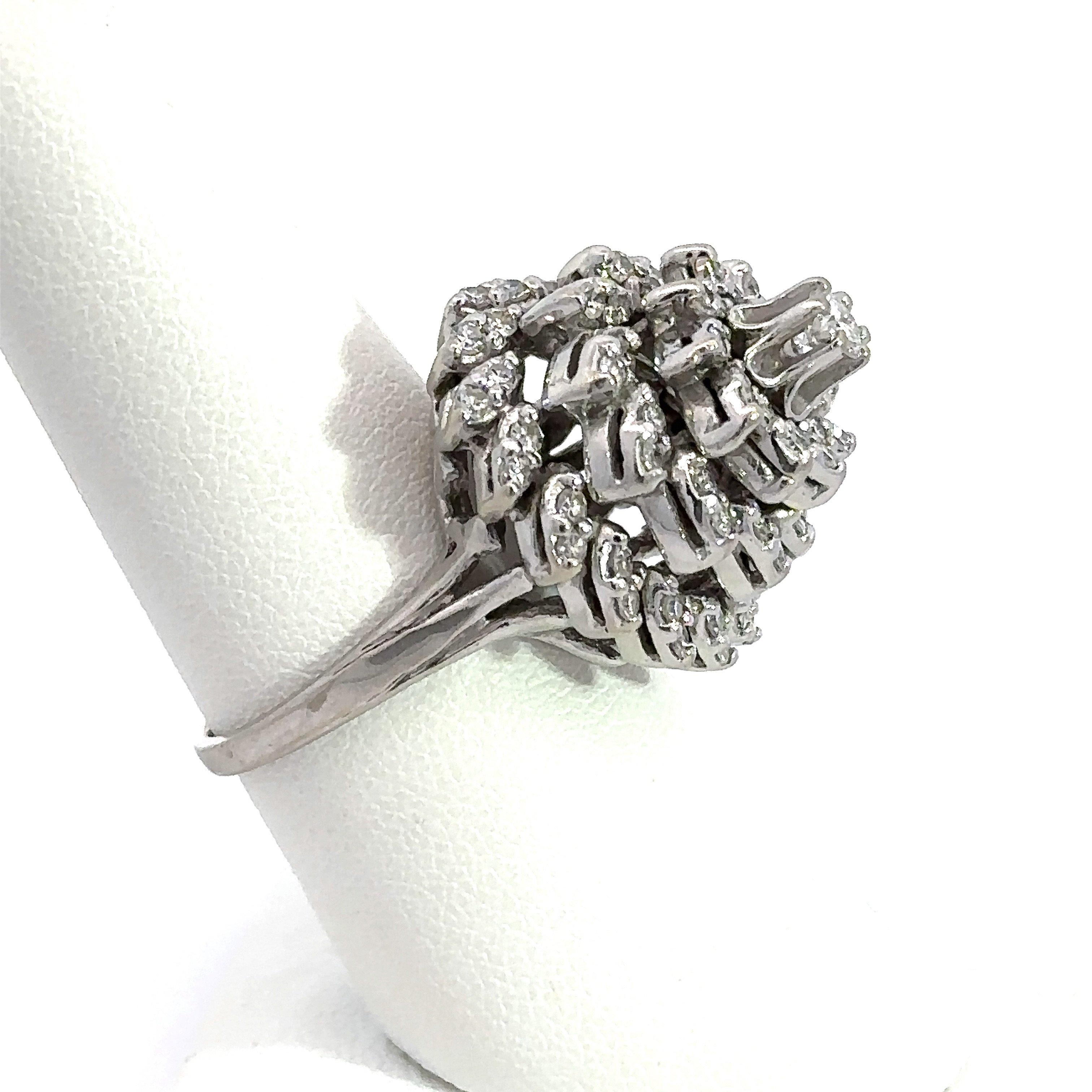 1,20CT Diamant 14K Gold Vintage Cocktail-Ring mit Diamant (Rundschliff) im Angebot