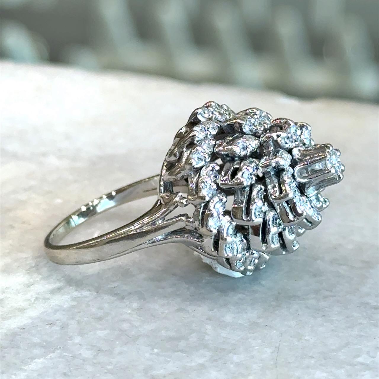 1,20CT Diamant 14K Gold Vintage Cocktail-Ring mit Diamant im Angebot 2