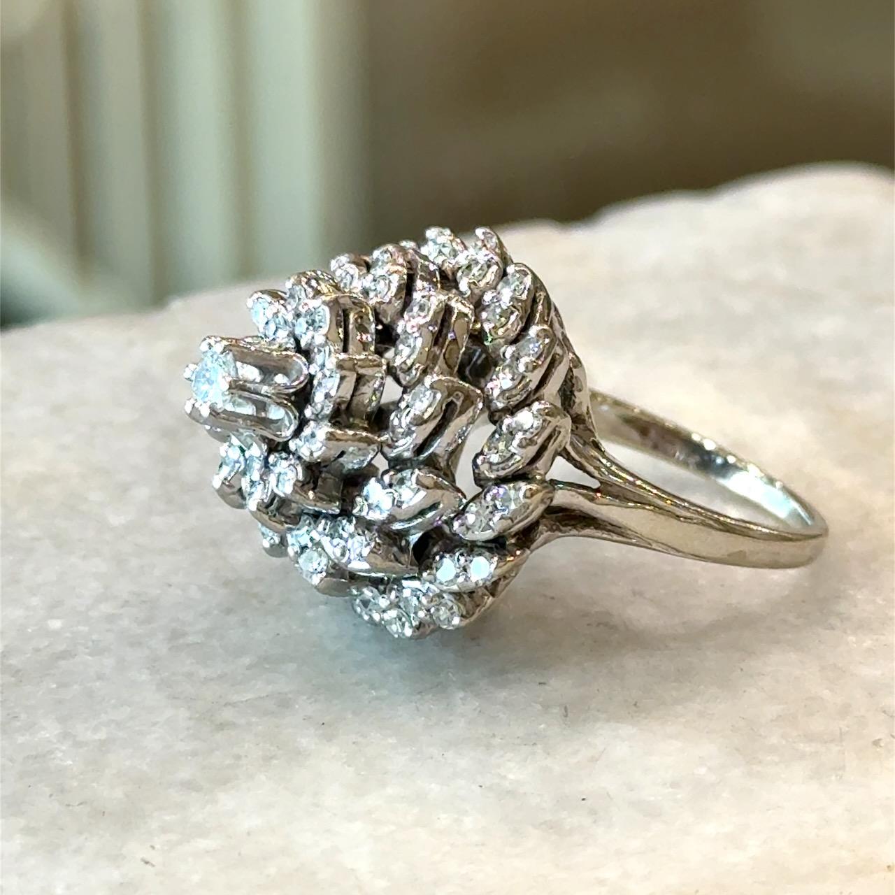 1,20CT Diamant 14K Gold Vintage Cocktail-Ring mit Diamant im Angebot 3