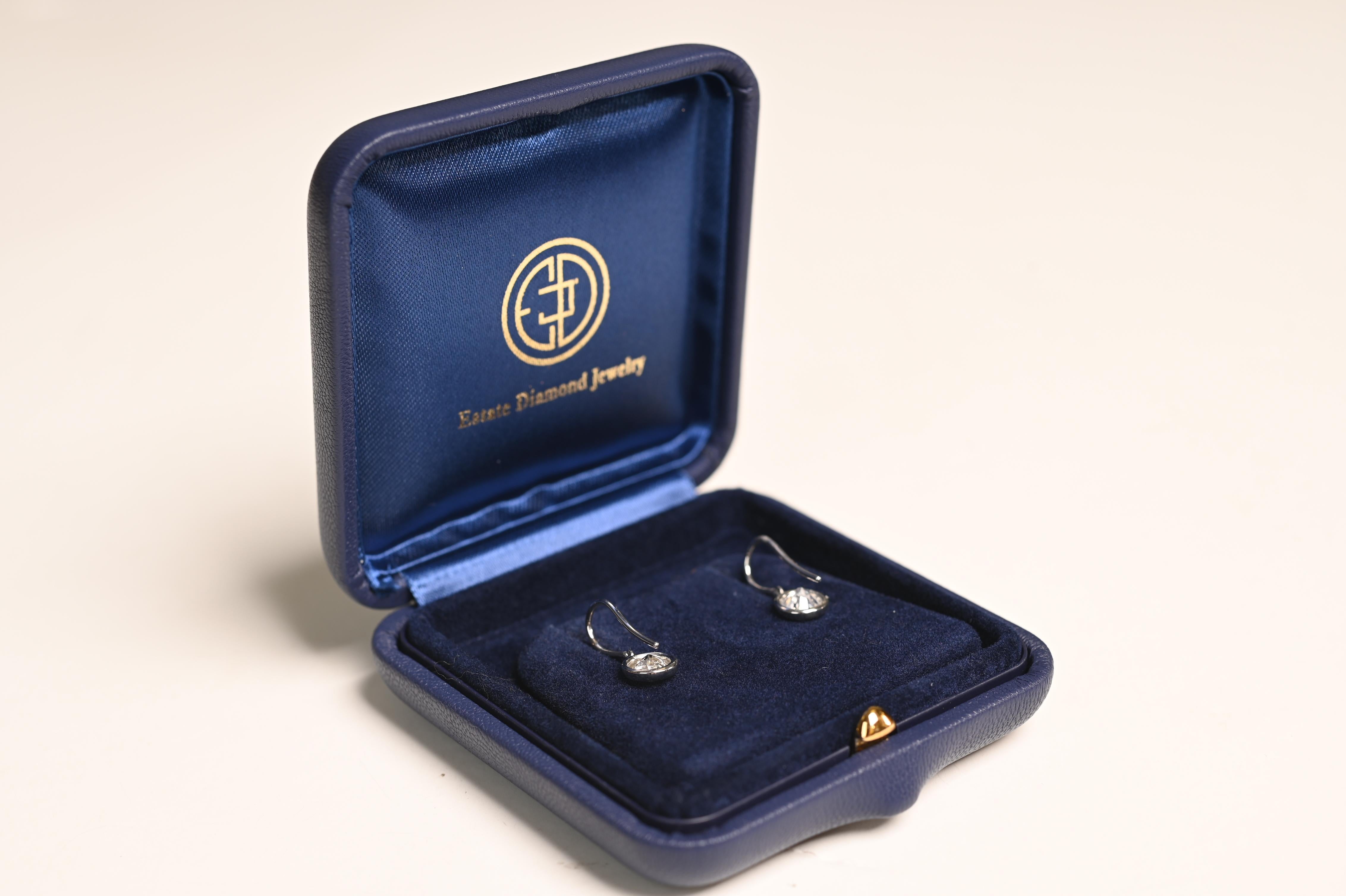 Pendientes colgantes de diamantes talla europea antigua (aprox. 1,2 quilates), platino Corte europeo antiguo en venta
