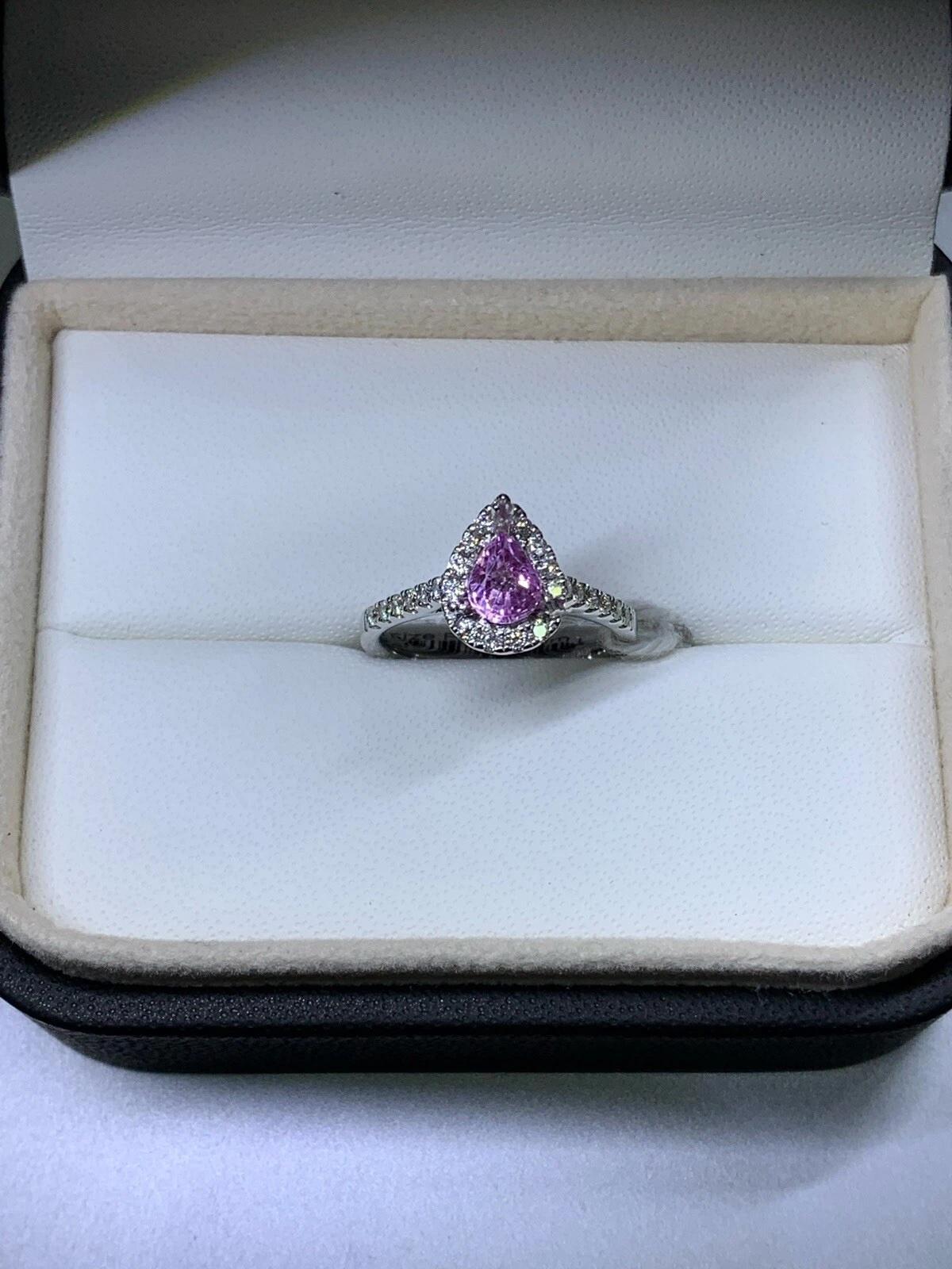 1.20ct Pink sapphire vivid pear diamond halo engagement ring 18k white gold. In New Condition For Sale In London, GB