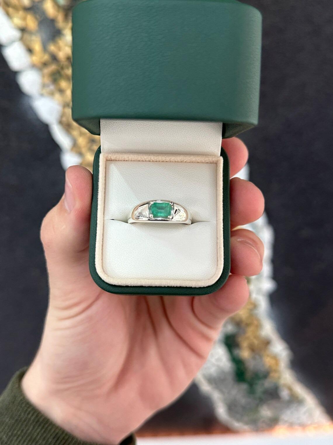 1.20ct SS Men's East to West Medium Green Emerald Cut Emerald 4 Prong 925 Ring For Sale 1