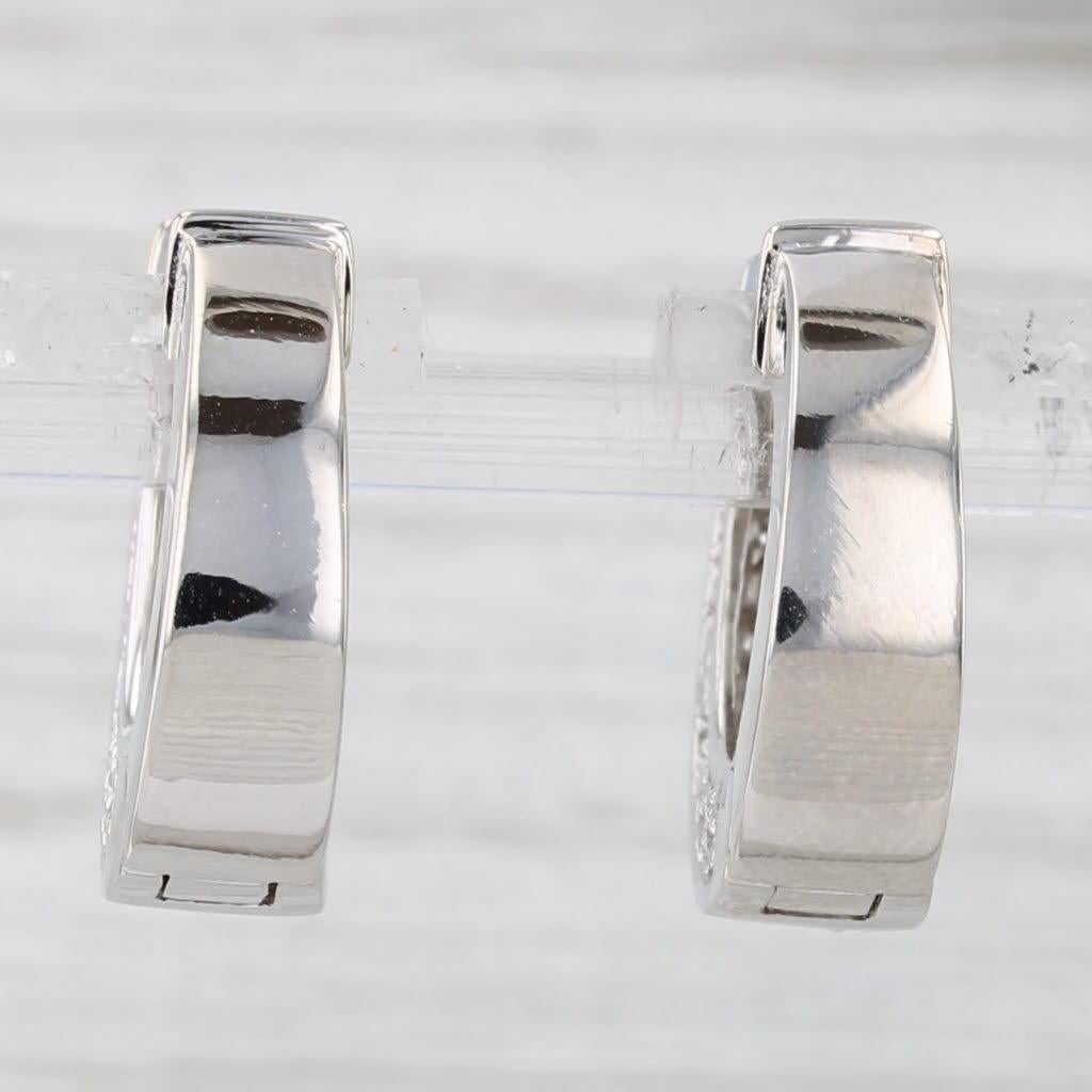 Orecchini a cerchio con diamanti da 1,20 ct. in oro bianco 14k con chiusura a scatto e cerniera In condizioni buone in vendita a McLeansville, NC