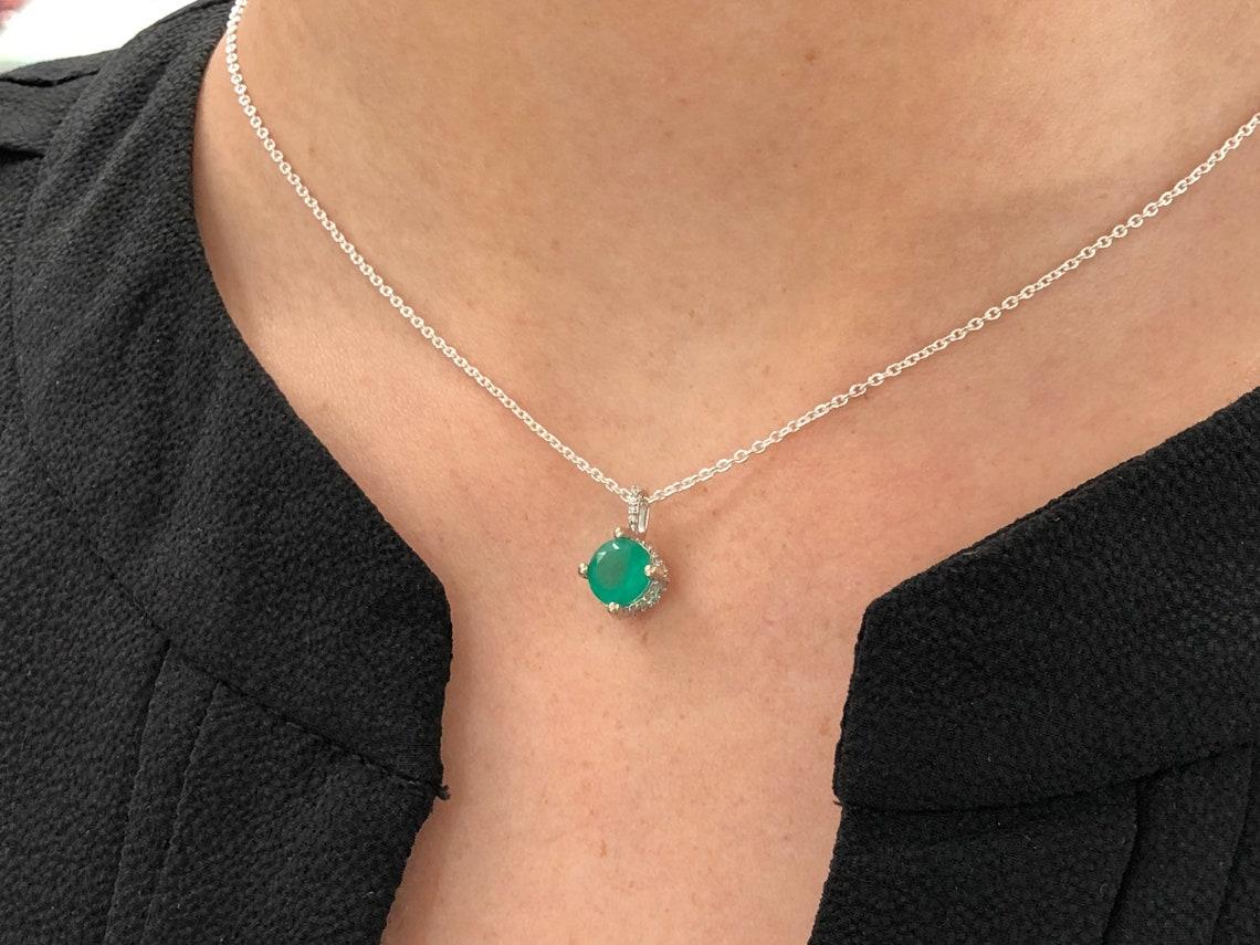 1.20tcw 14K White Gold Emerald & Diamond Pendant Necklace May Birthstone For Sale 1