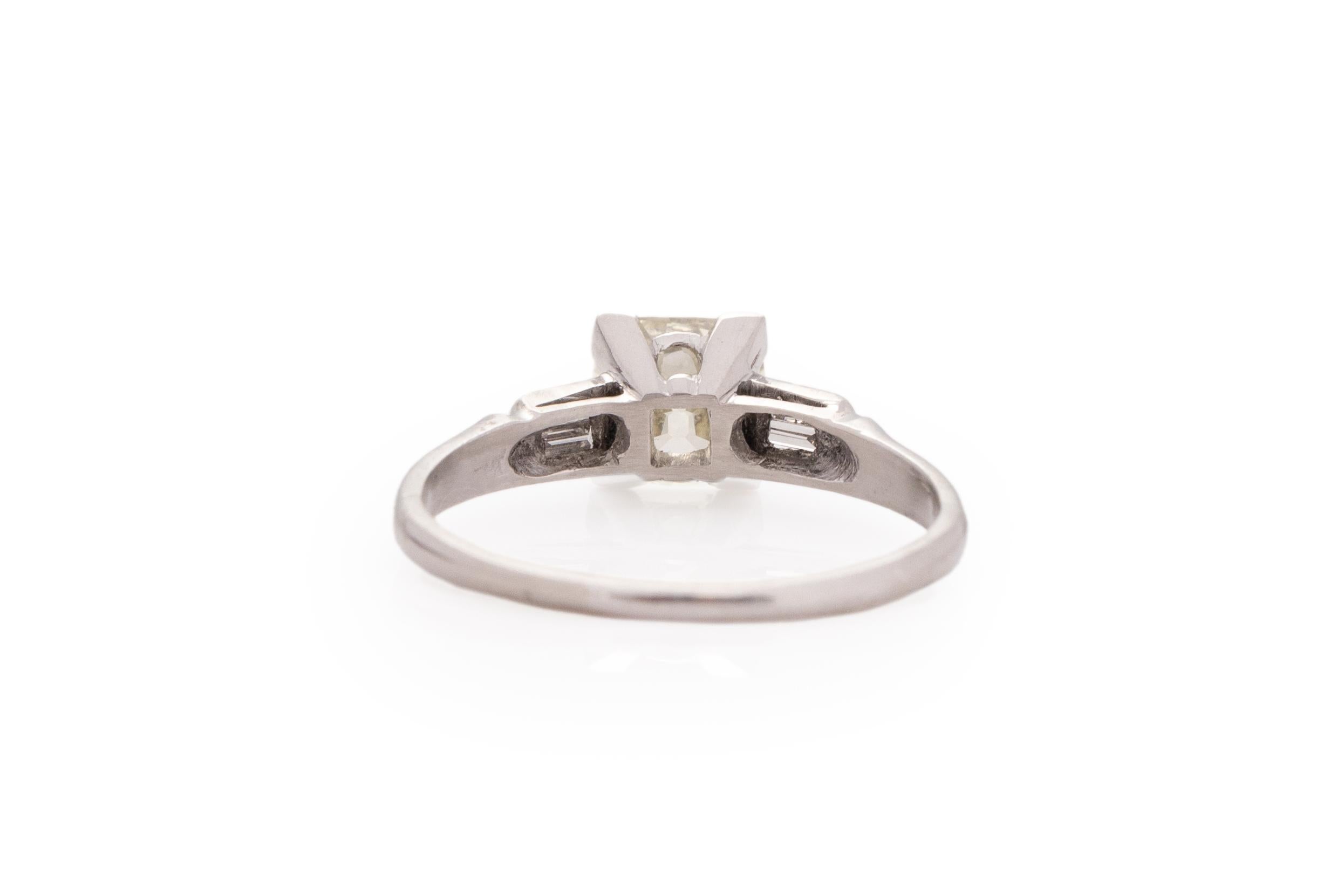 1.21 Carat Art Deco Diamond Platinum Engagement Ring In Good Condition For Sale In Atlanta, GA
