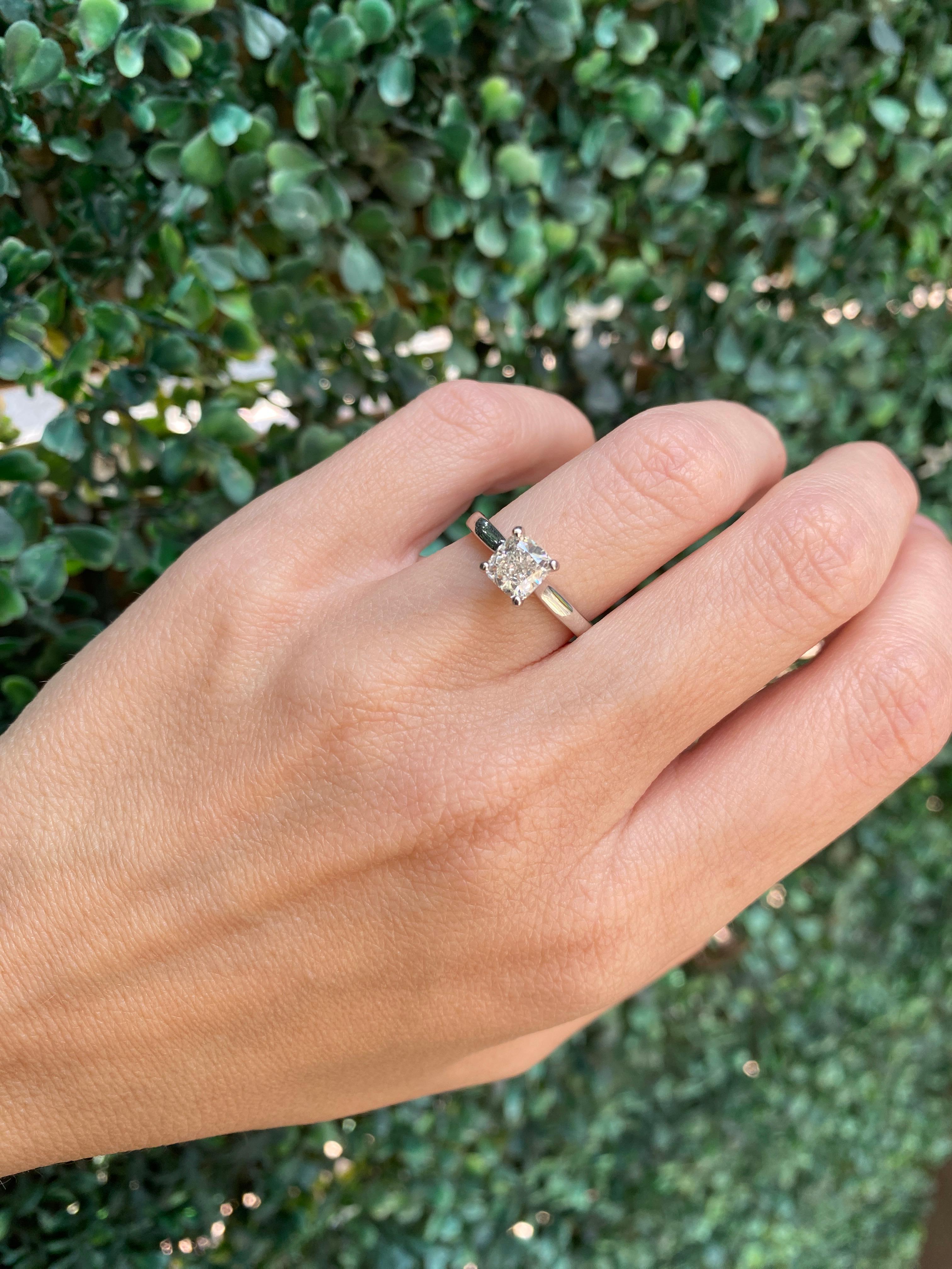  Bague de fiançailles cathédrale en or blanc 14 carats avec diamant coussin de 1,21 carat Unisexe 