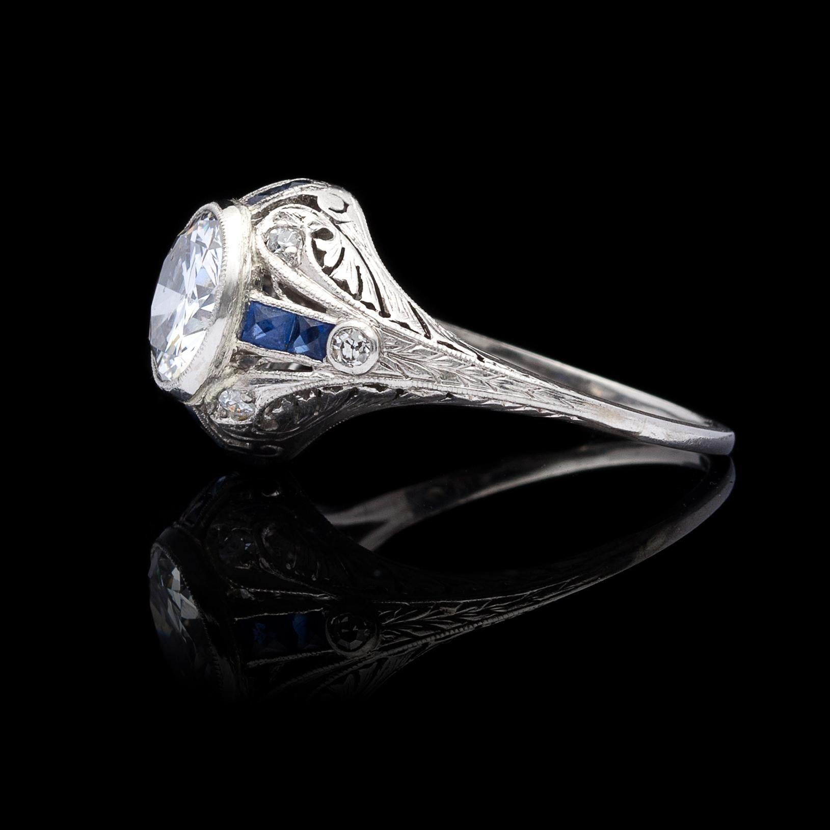 Antiker Verlobungsring mit 1,21 Karat Diamant und Saphir (Art déco) im Angebot