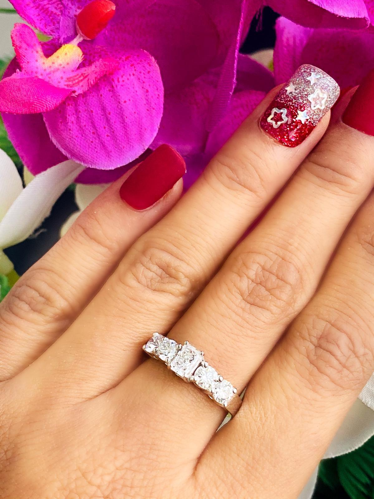 1,21 Karat Diamantring für Damen oder Herren im Angebot
