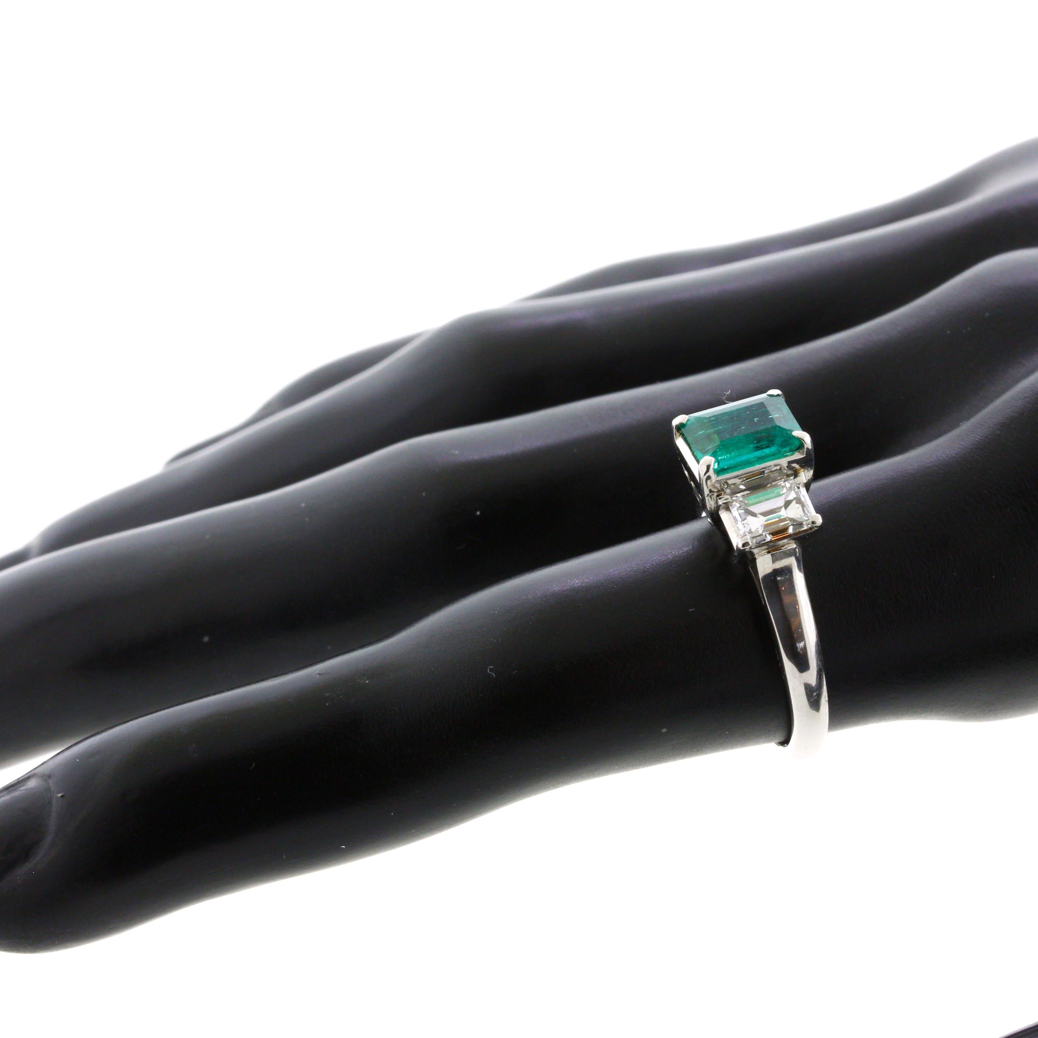 Women's 1.21 Carat Emerald Diamond 3-Stone Platinum Ring For Sale