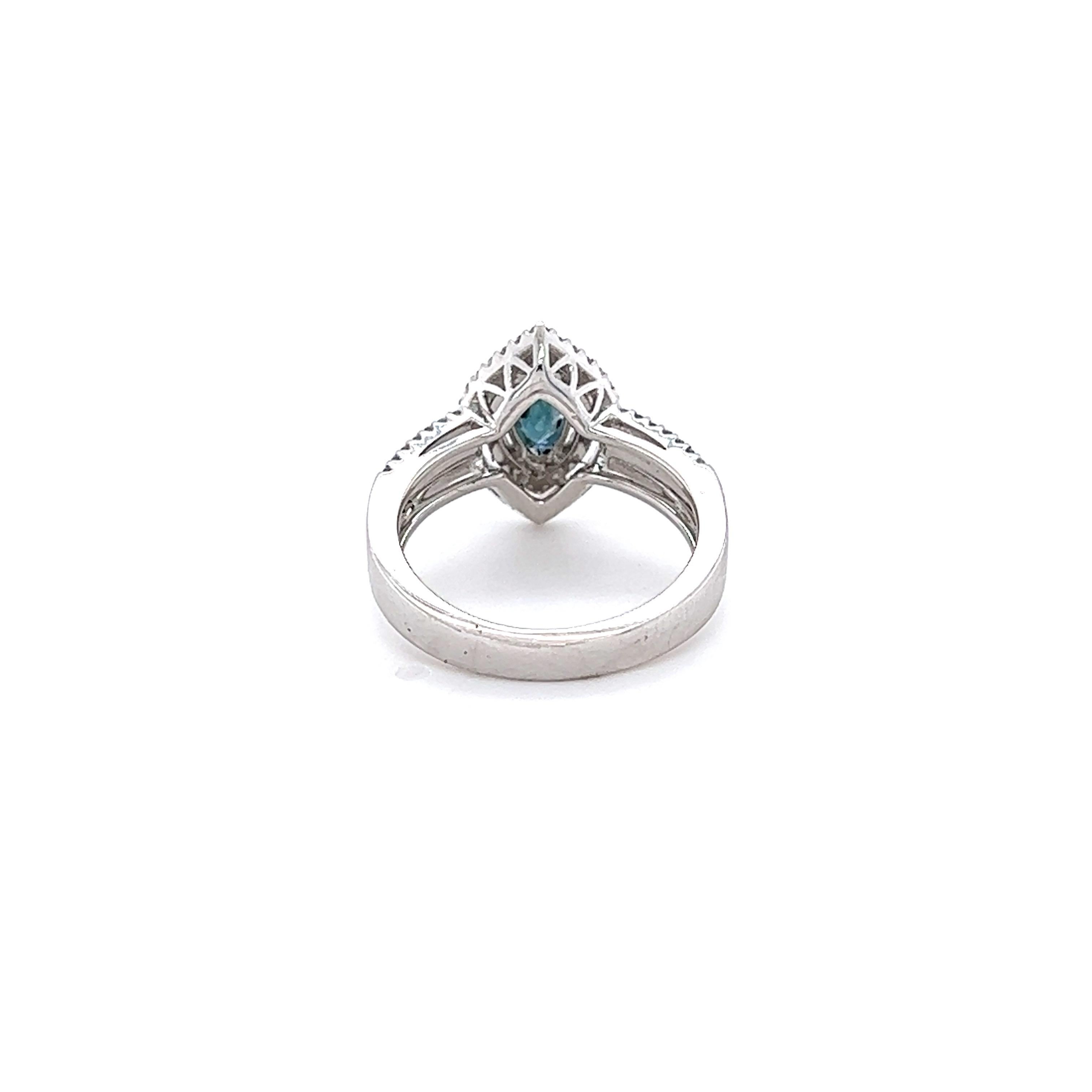 Marquise Cut 1.21 Carat Blue Sapphire Diamond White Gold Ring For Sale