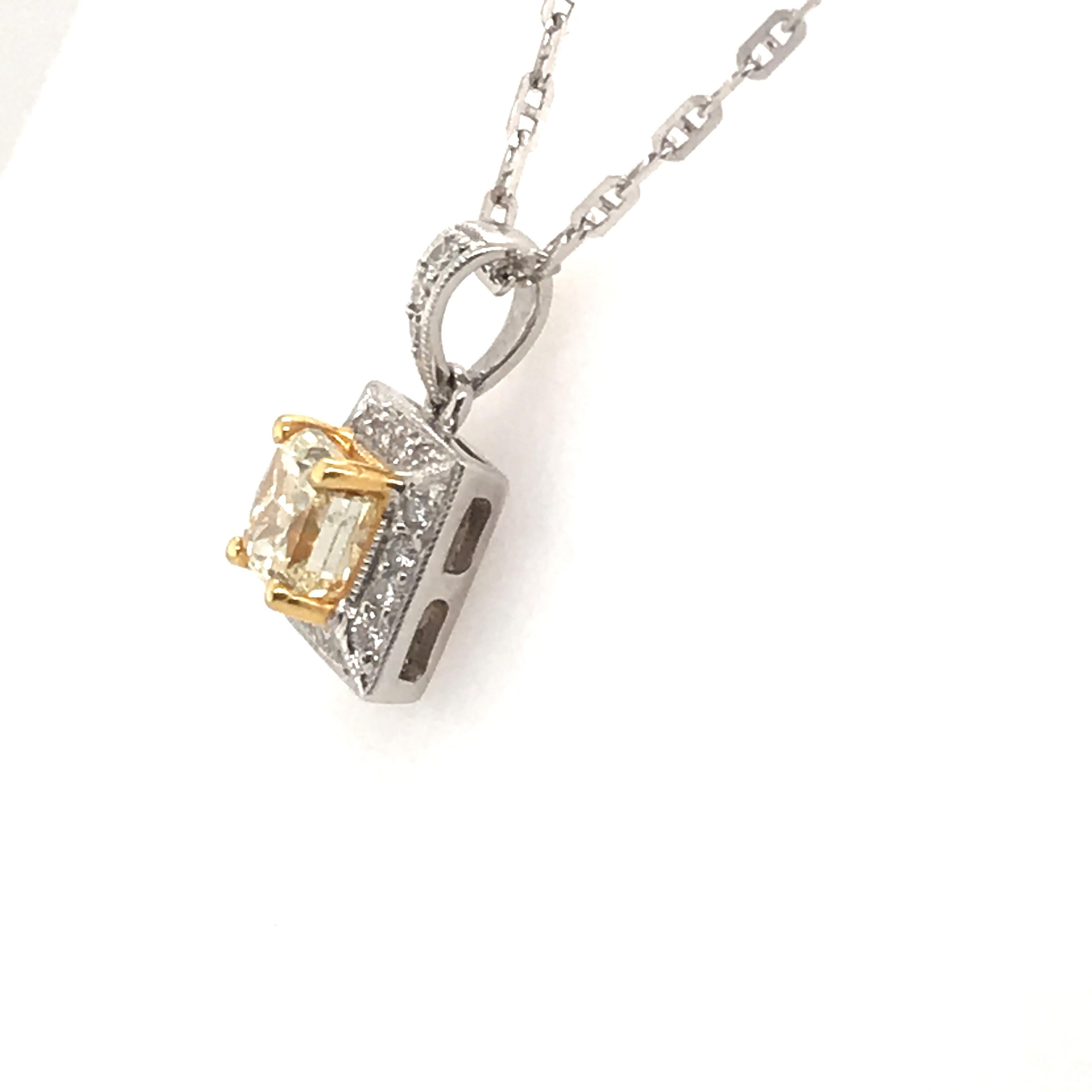 Modern 1.21 Carat Natural Yellow Diamond Pendant with 18 Karat Gold For Sale