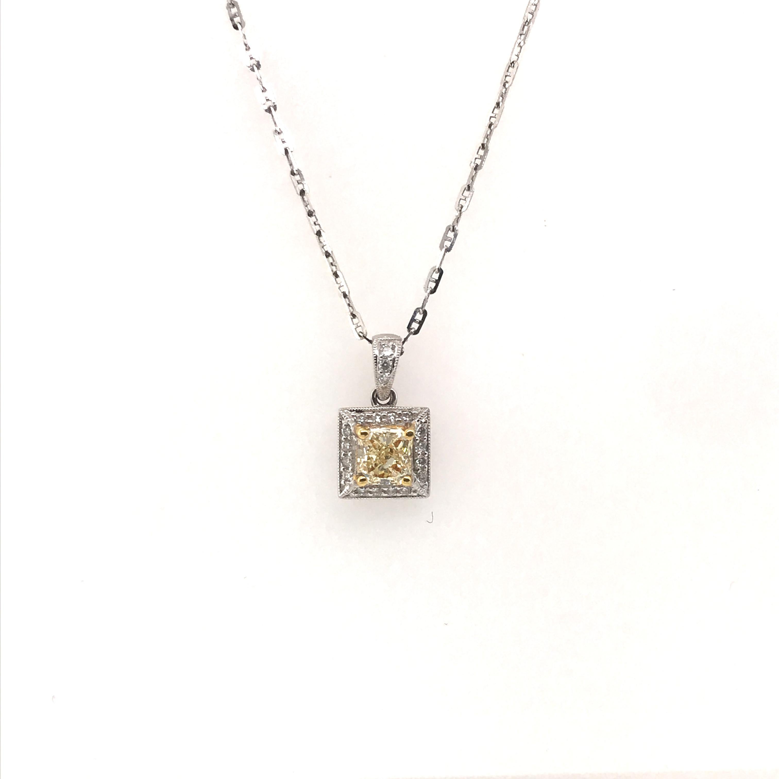 1.21 Carat Natural Yellow Diamond Pendant with 18 Karat Gold In New Condition For Sale In New York, NY
