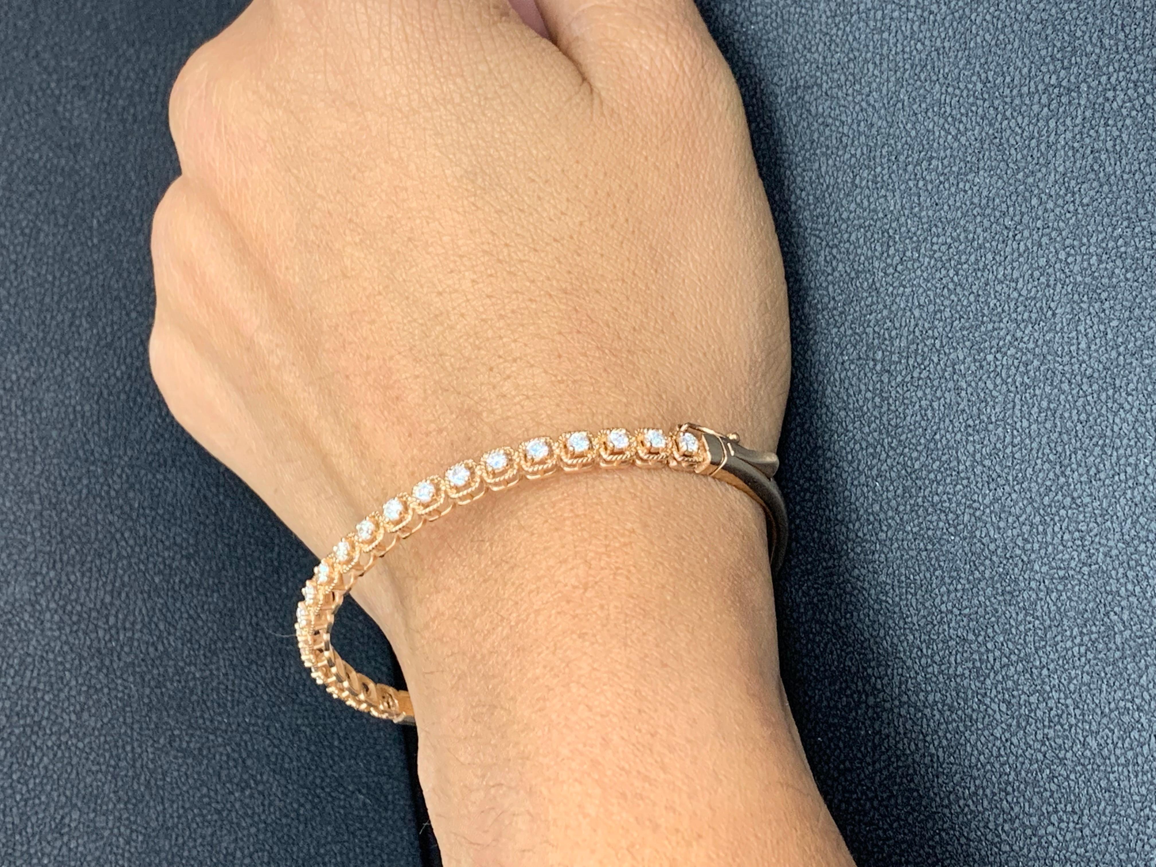 Contemporary 1.21 Carat Round Cut Diamond Bangle in 14K Rose Gold For Sale