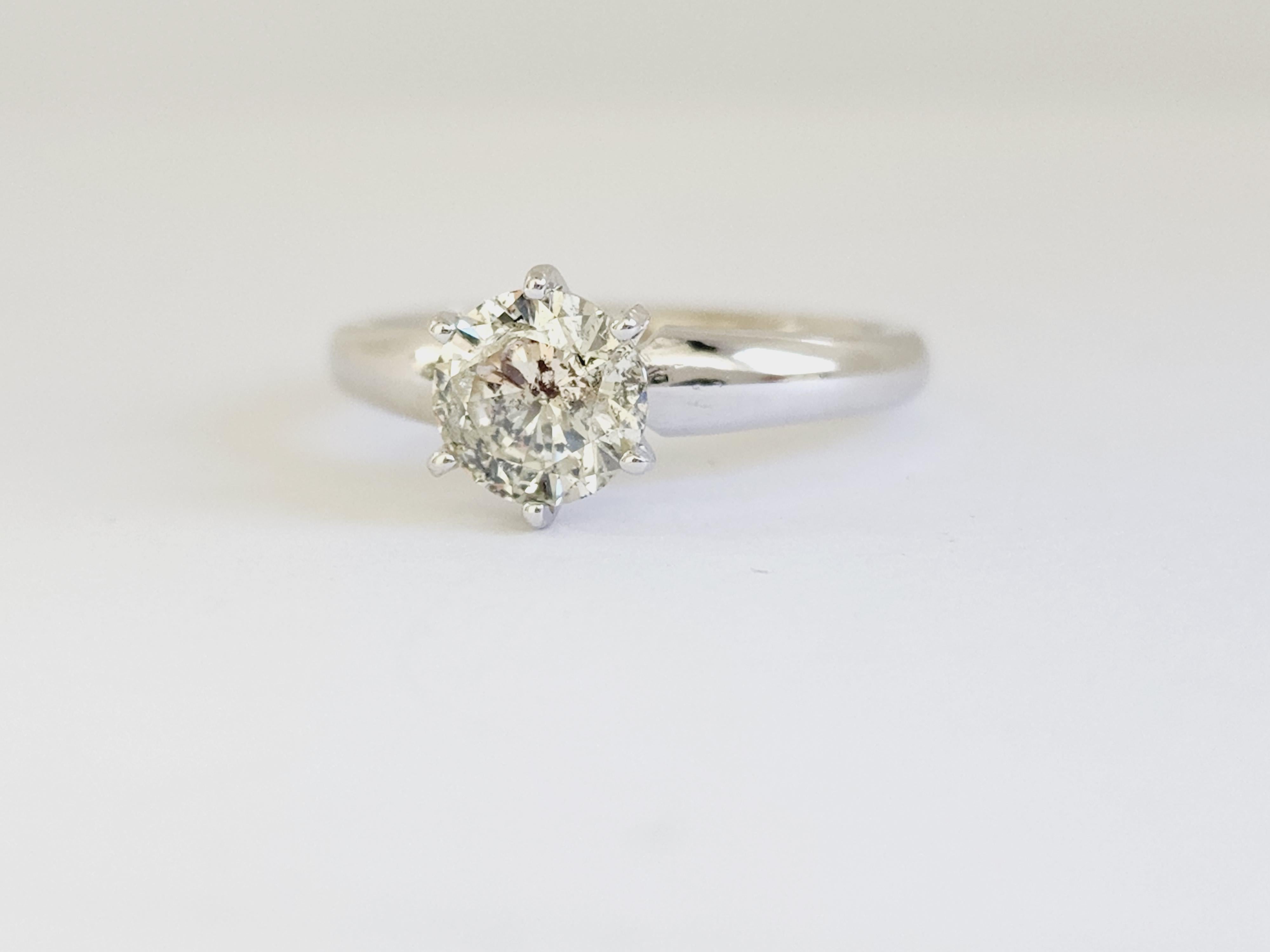 1.21 Carat Round Diamond 14 Karat White Gold Solitaire Ring In New Condition In Great Neck, NY