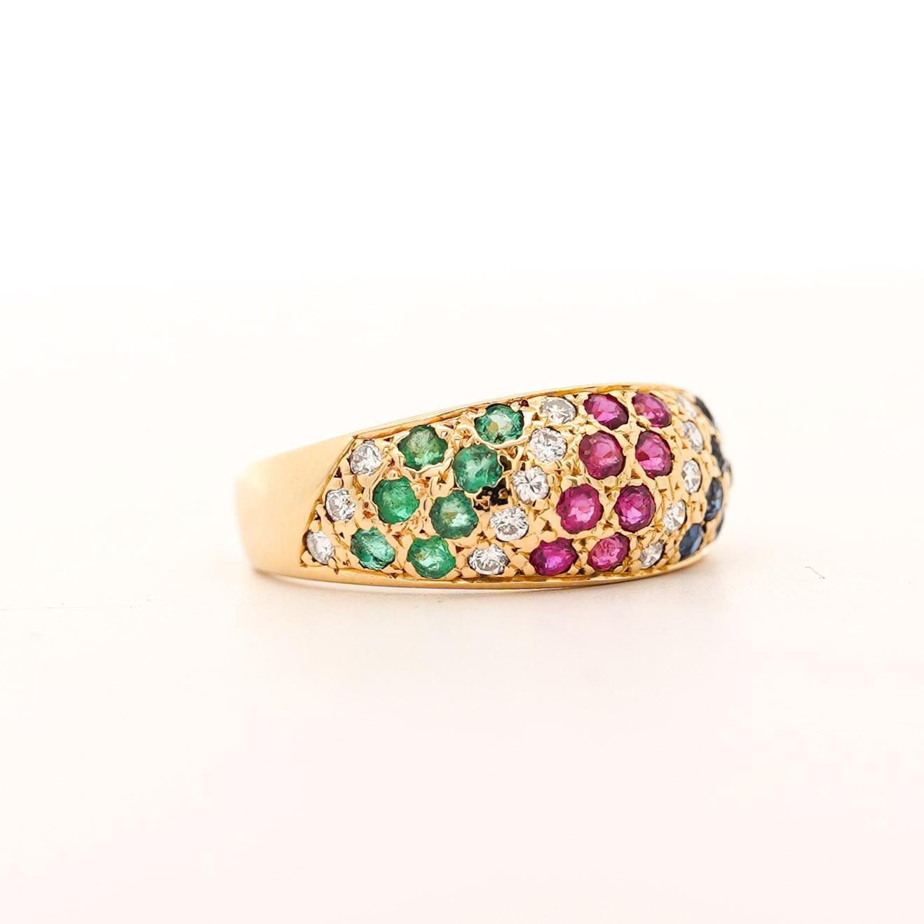 1.21 Carat Ruby Sapphire Emerald Diamond 18K Gold Multi Gem Cluster Dome Ring en vente 2