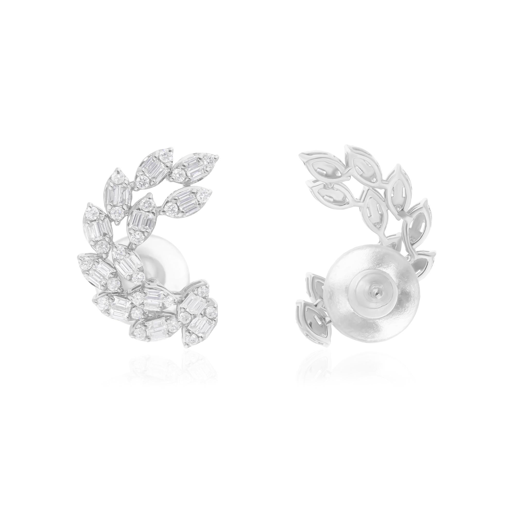 Realizzati in oro a 18 carati, questi squisiti orecchini sono impreziositi da 1,21 carati di diamanti scintillanti.

Segui la vetrina di Spectrum Jewels per vedere le ultime collezioni e i pezzi esclusivi. Spectrum Jewels è orgoglioso di essere