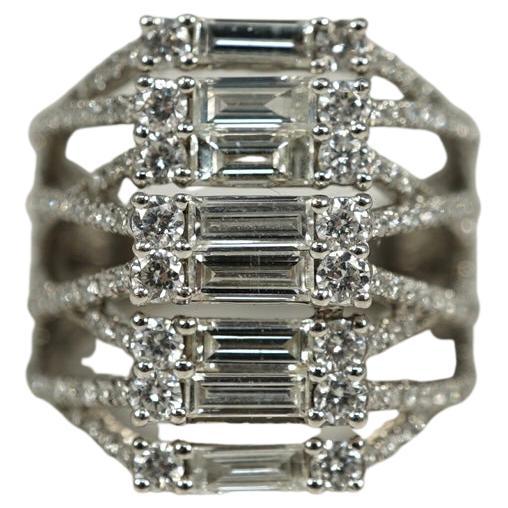 1.21 Carat White Gold Diamond Ring For Sale