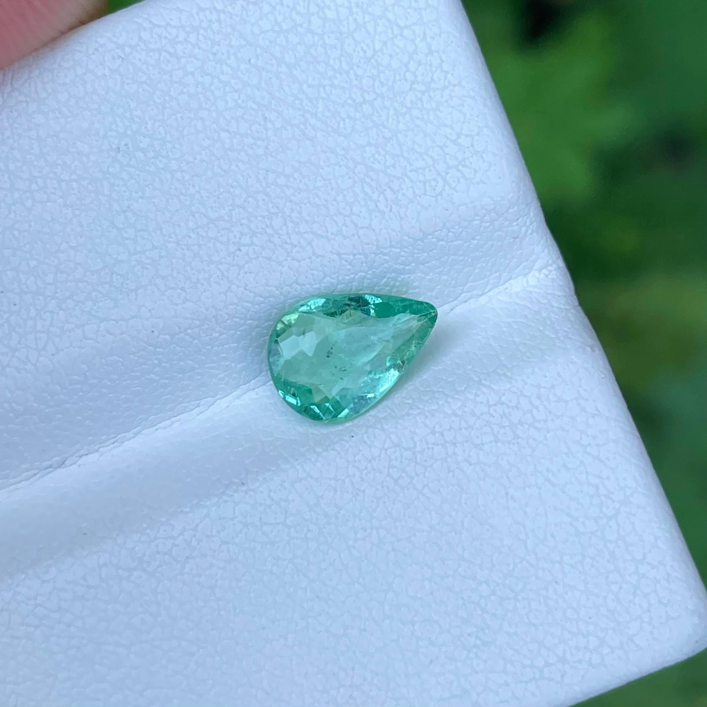 Weight 1.21 carats 
Dimensions 9.19x6.47x3.19 mm
Treatment none 
Origin Mozambique 
Clarity SI
Cut Pear



1.21 carat Paraiba Tourmaline, with its mesmerizing Pear Cut, hails from the enchanting mines of Mozambique. This natural gemstone embodies